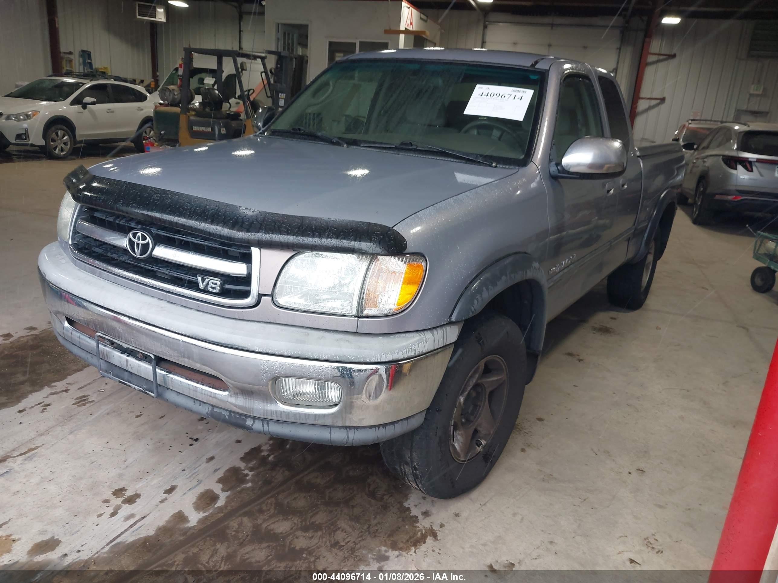 TOYOTA TUNDRA image 2