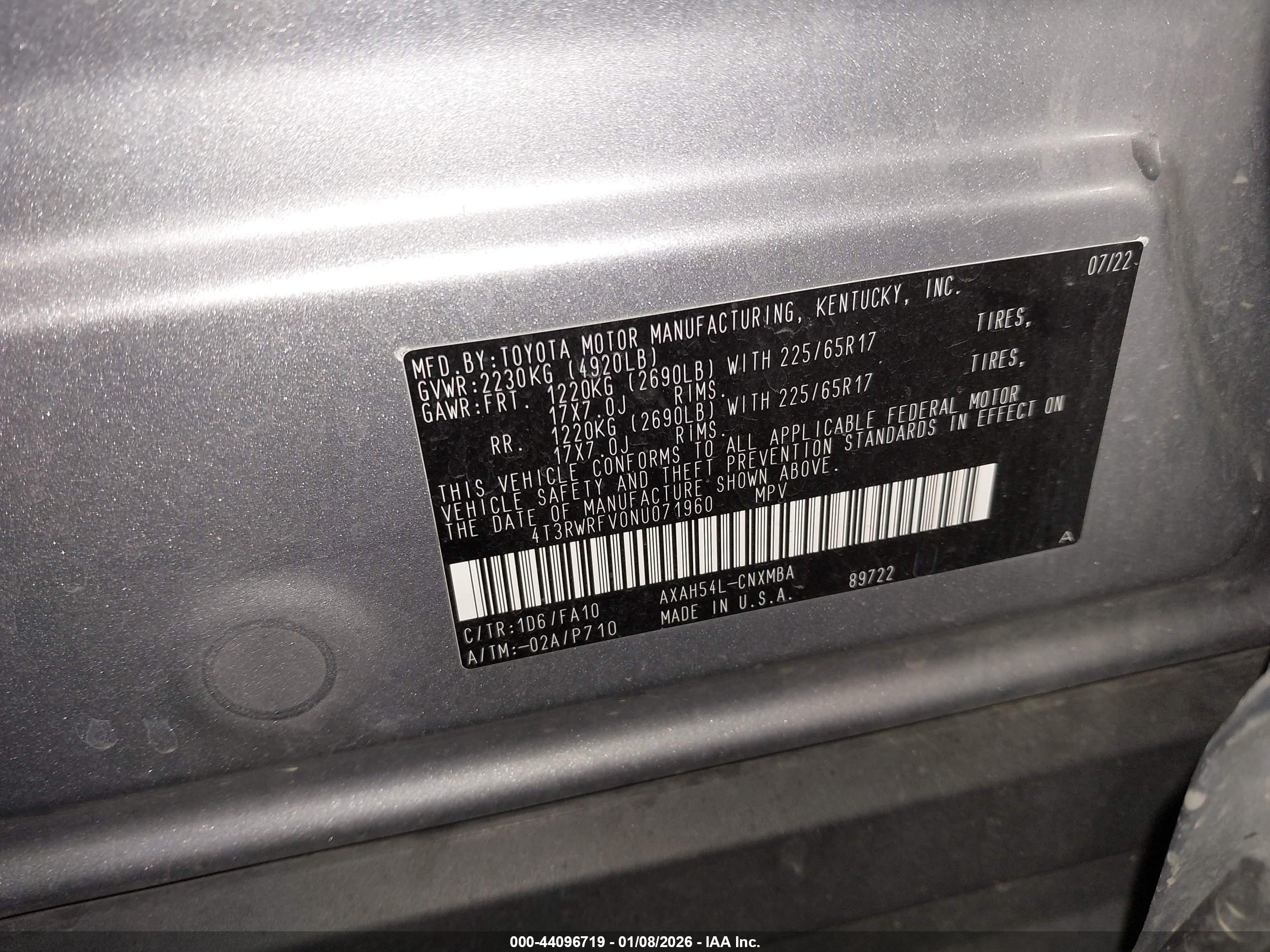 TOYOTA RAV4 image 9