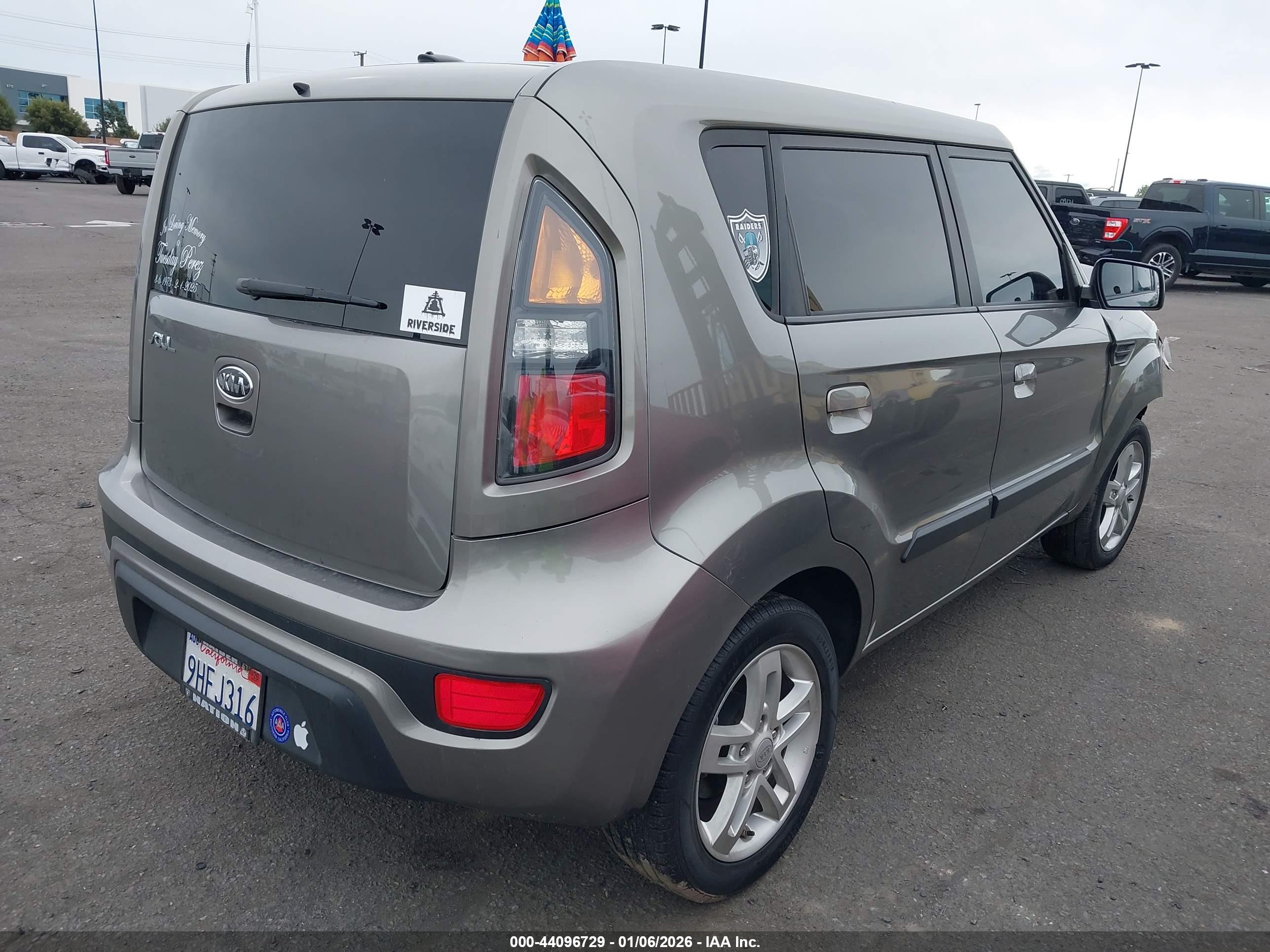 KIA SOUL image 4
