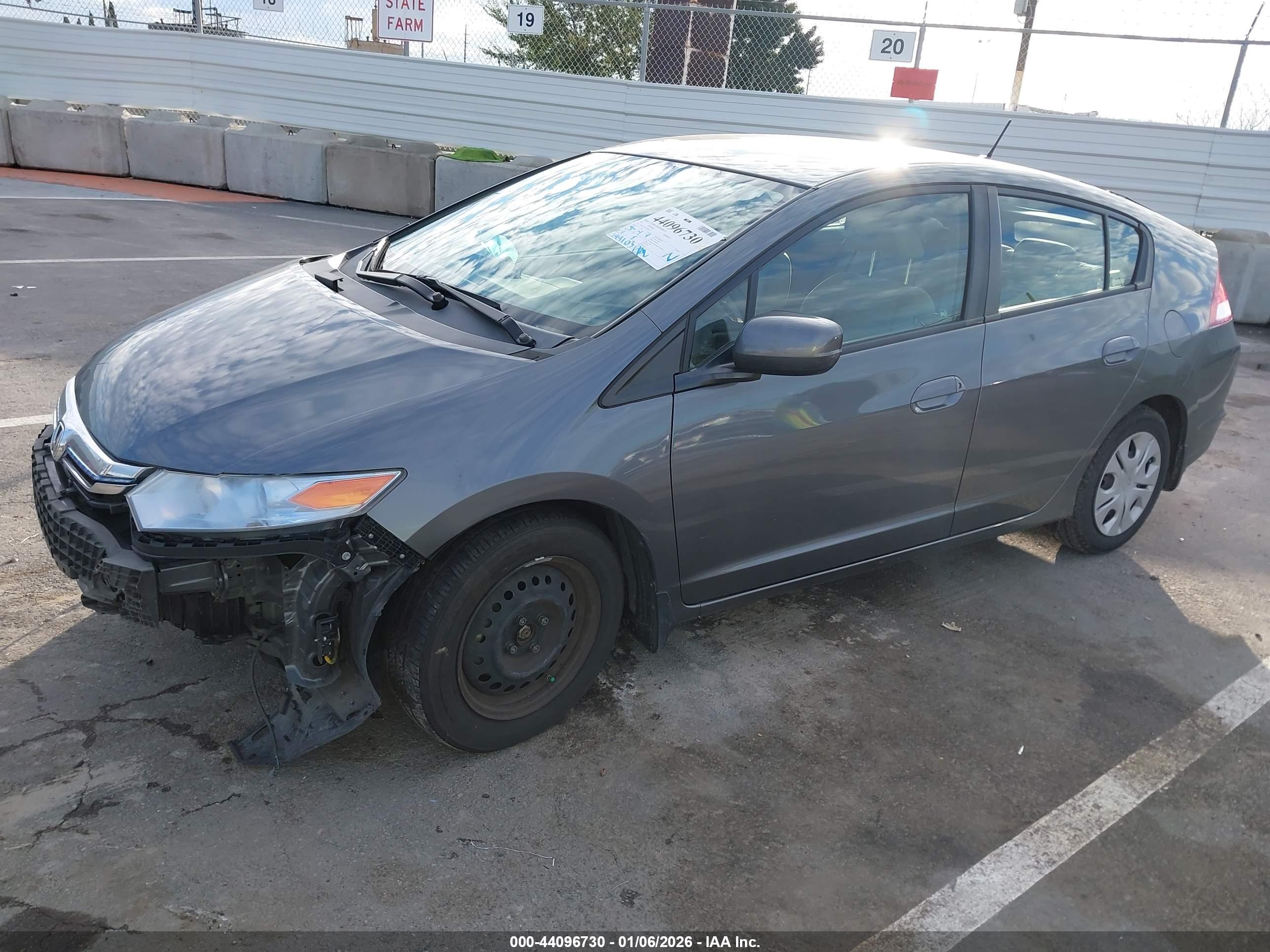 HONDA INSIGHT image 2