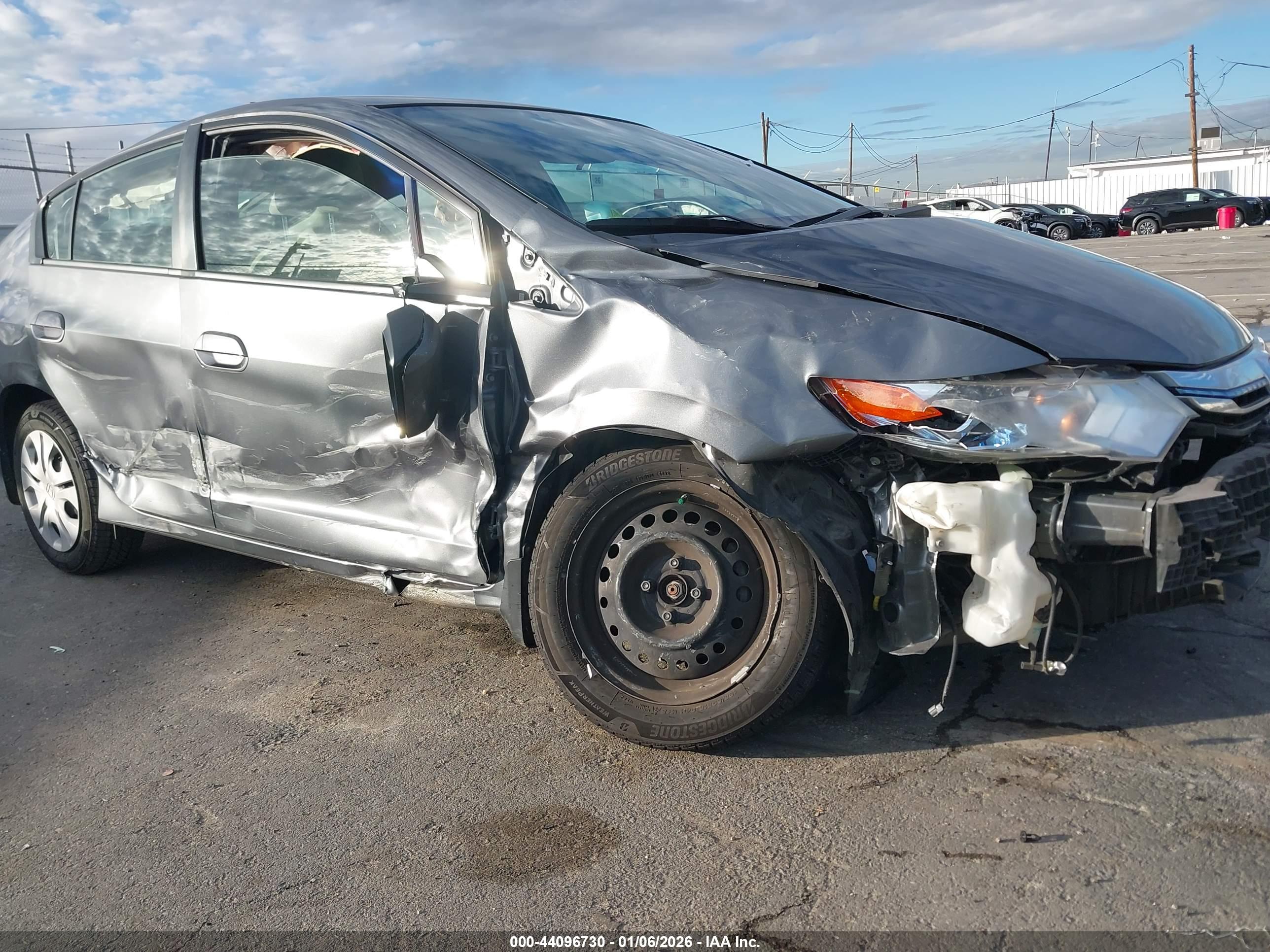 HONDA INSIGHT image 6