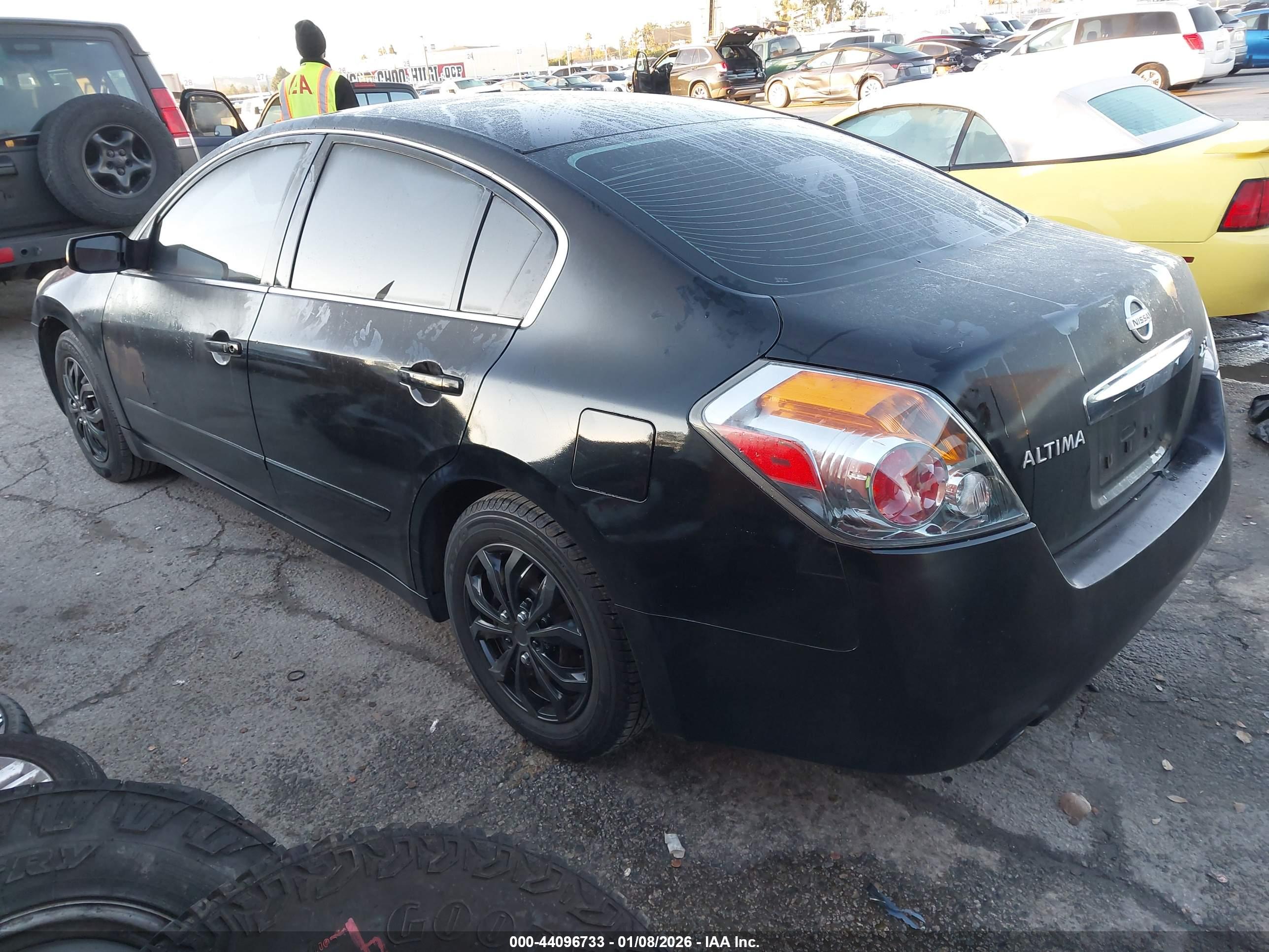 NISSAN ALTIMA image 3
