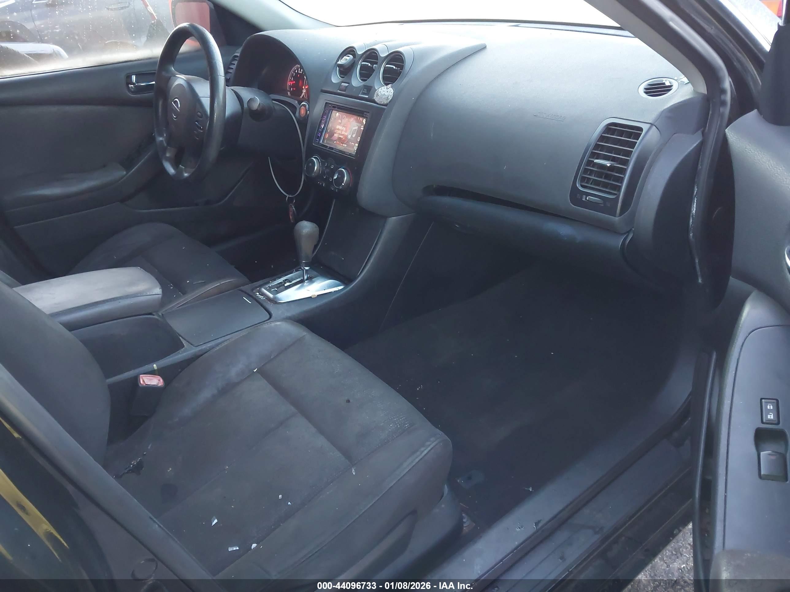 NISSAN ALTIMA image 5