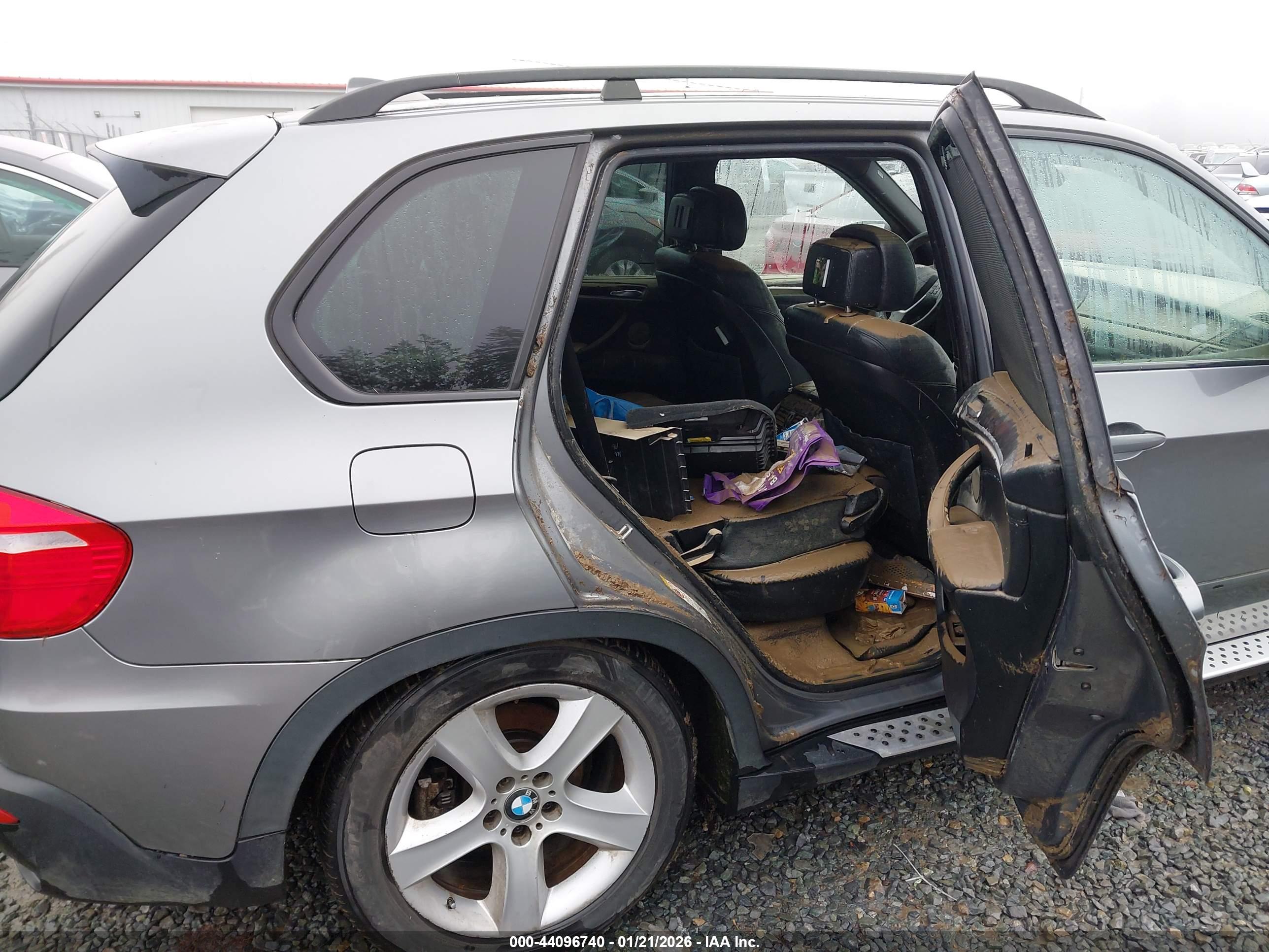 BMW X5 image 8