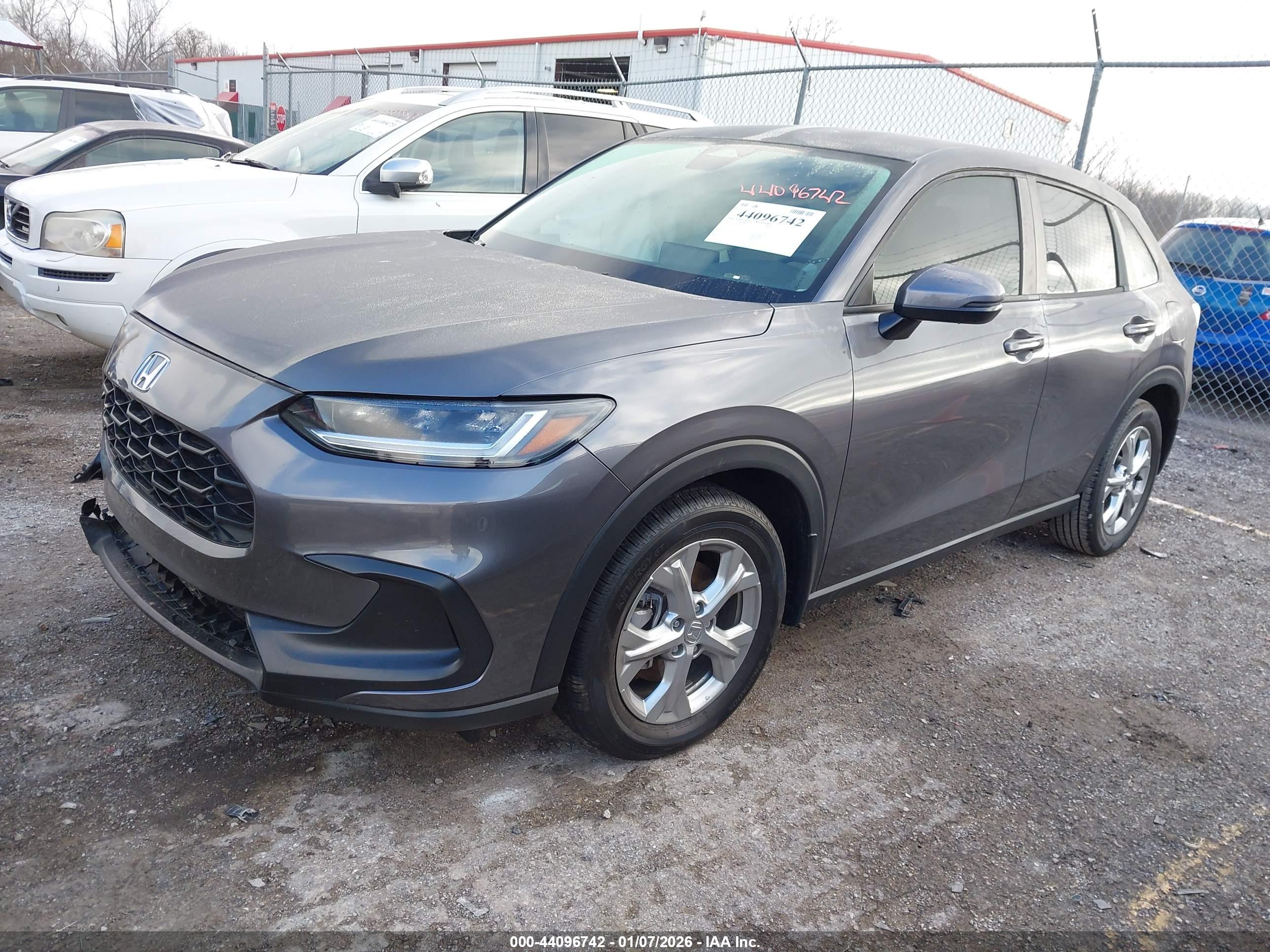 HONDA HR-V image 2