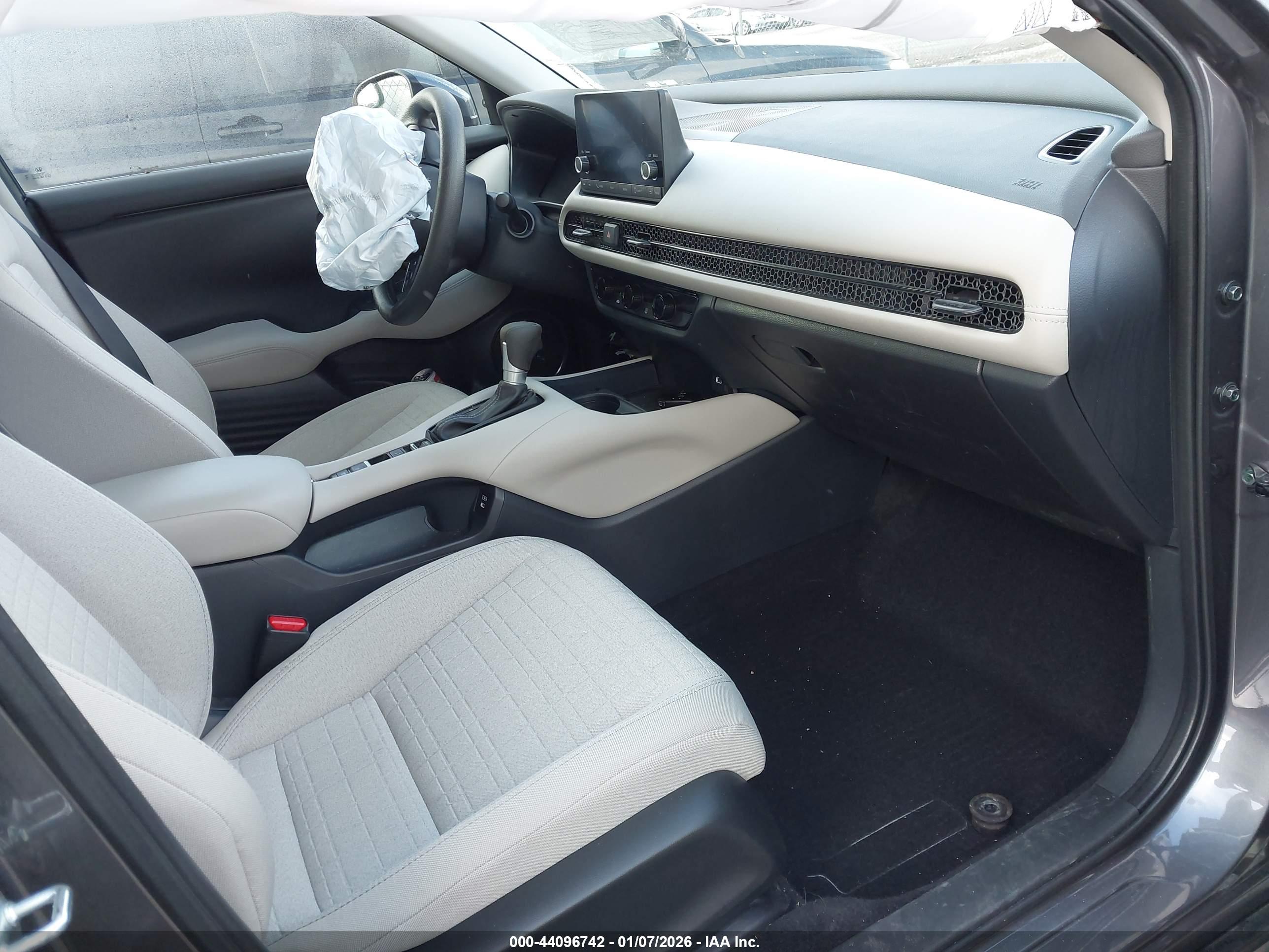 HONDA HR-V image 5