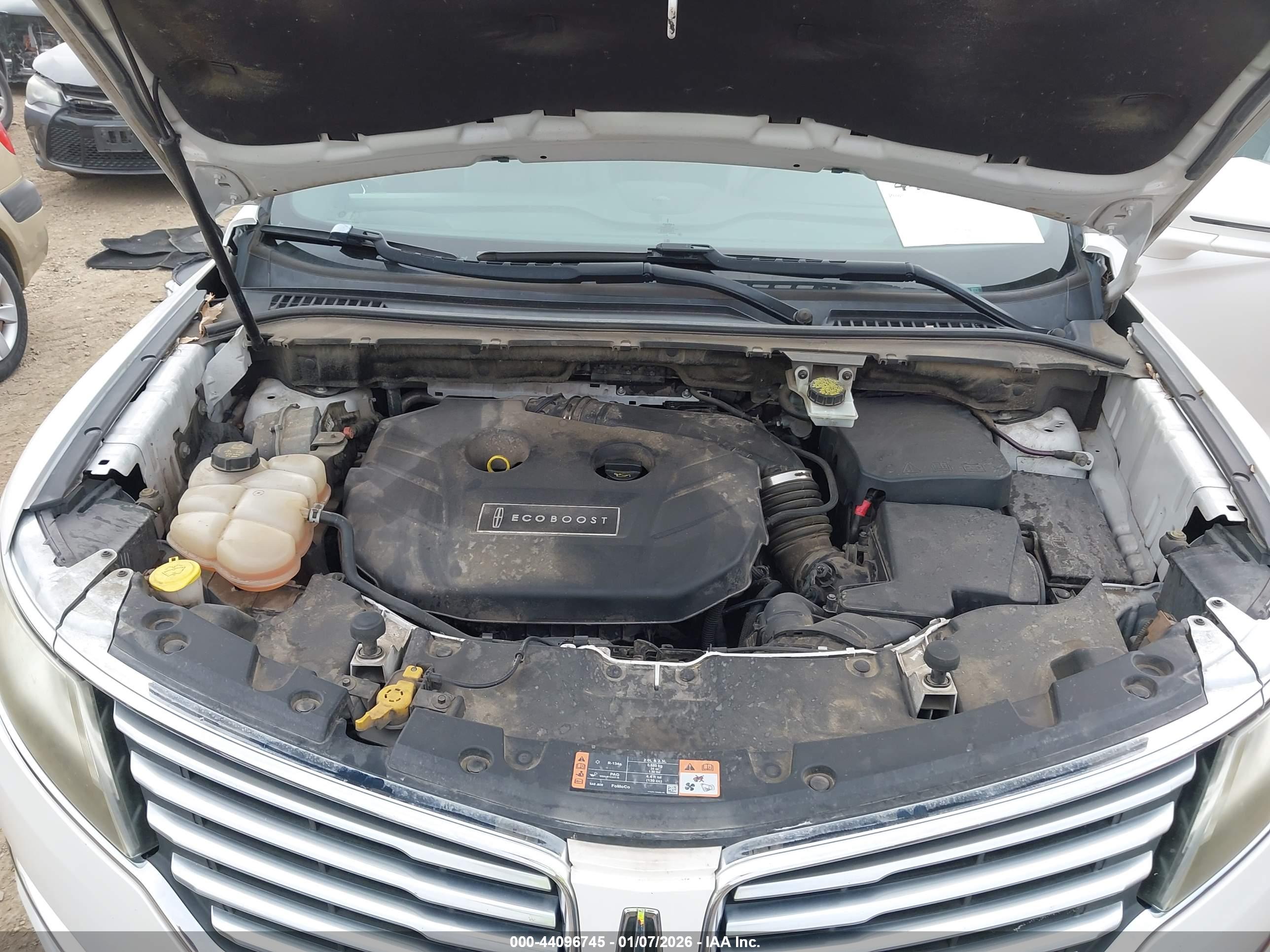 LINCOLN MKC image 10