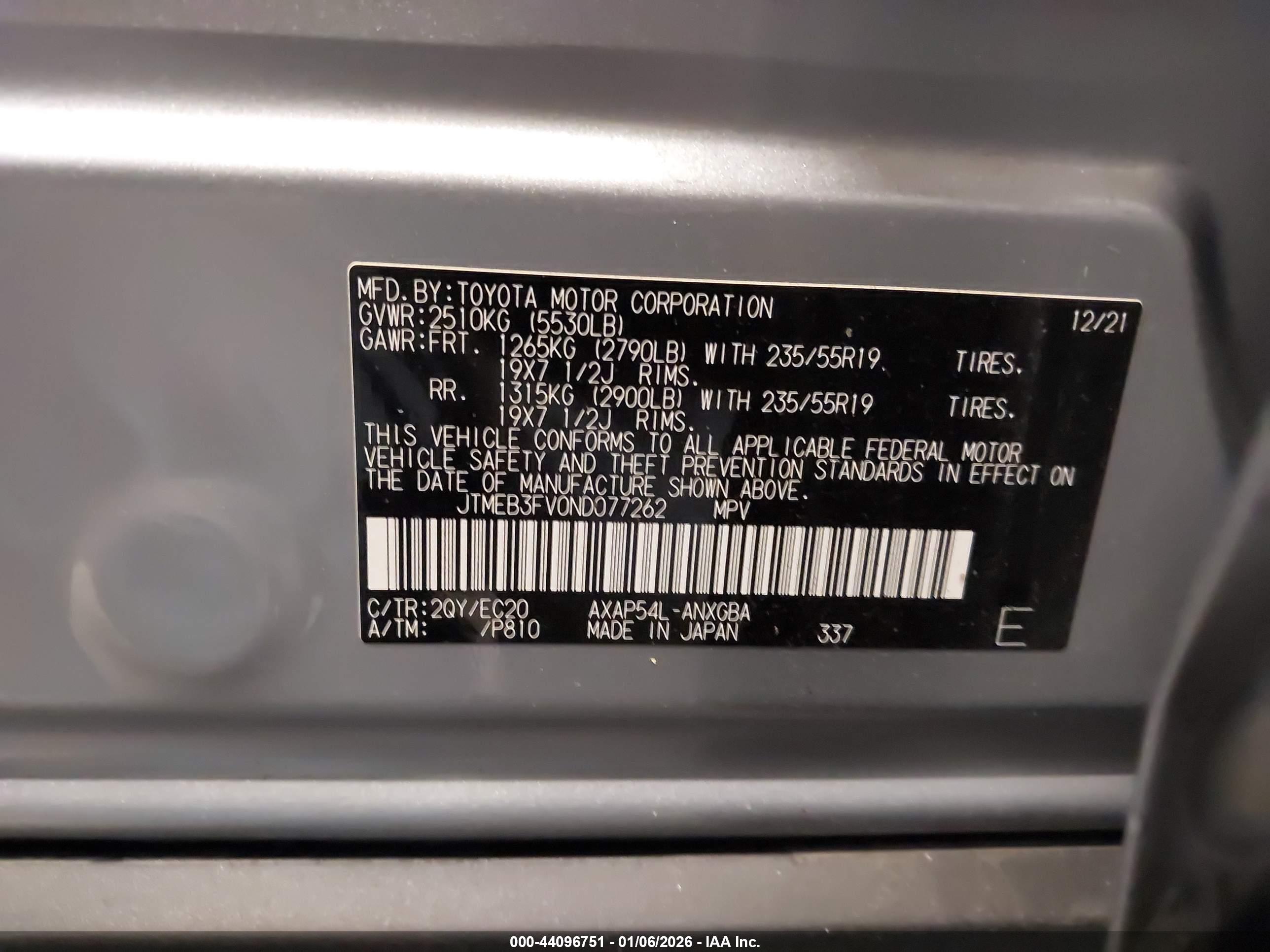 TOYOTA RAV4 image 9