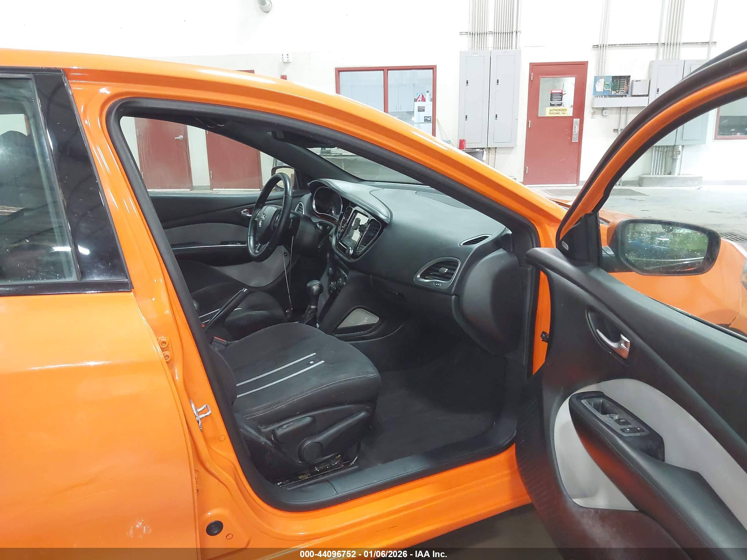 DODGE DART image 5