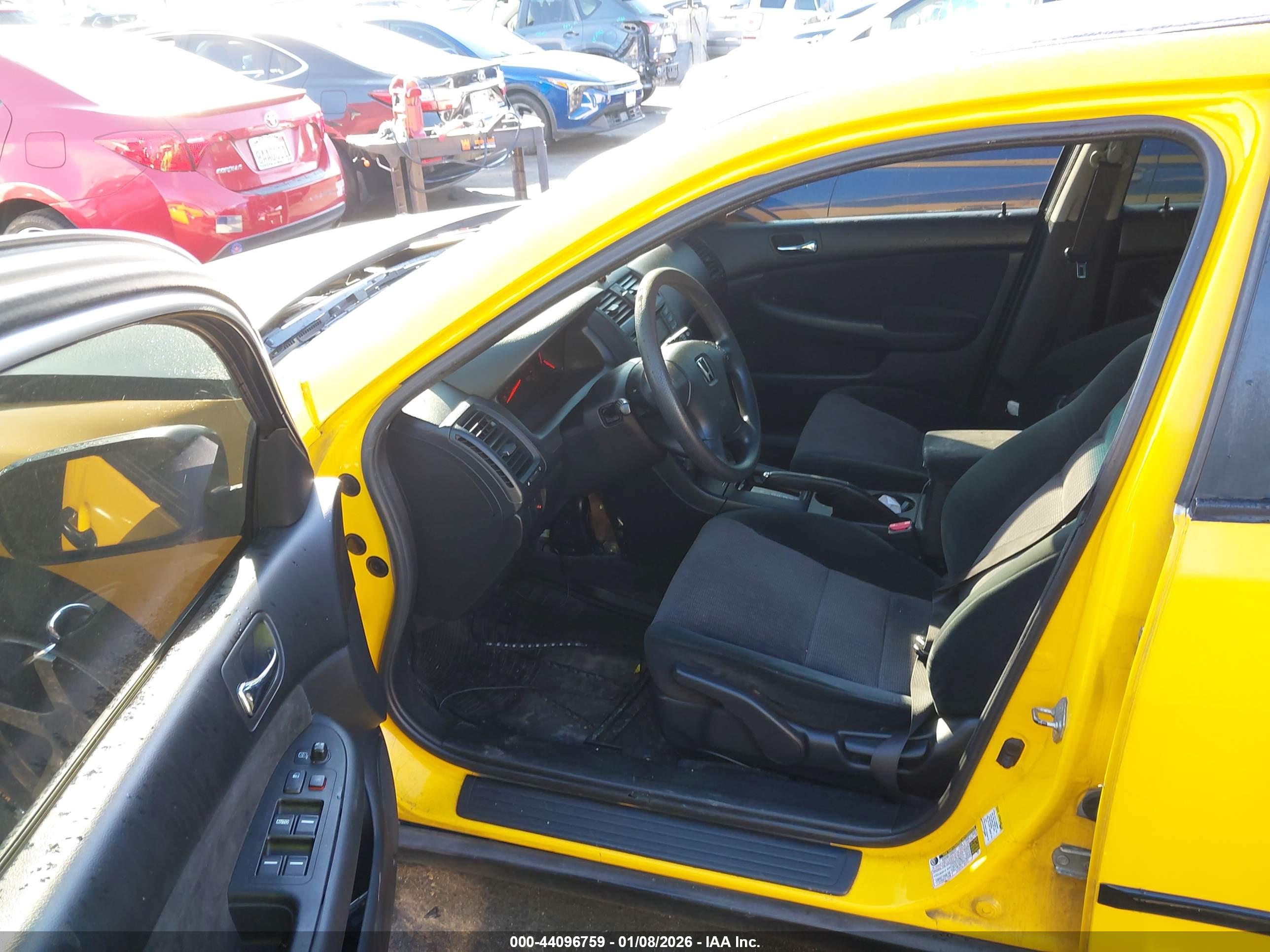 HONDA ACCORD image 5