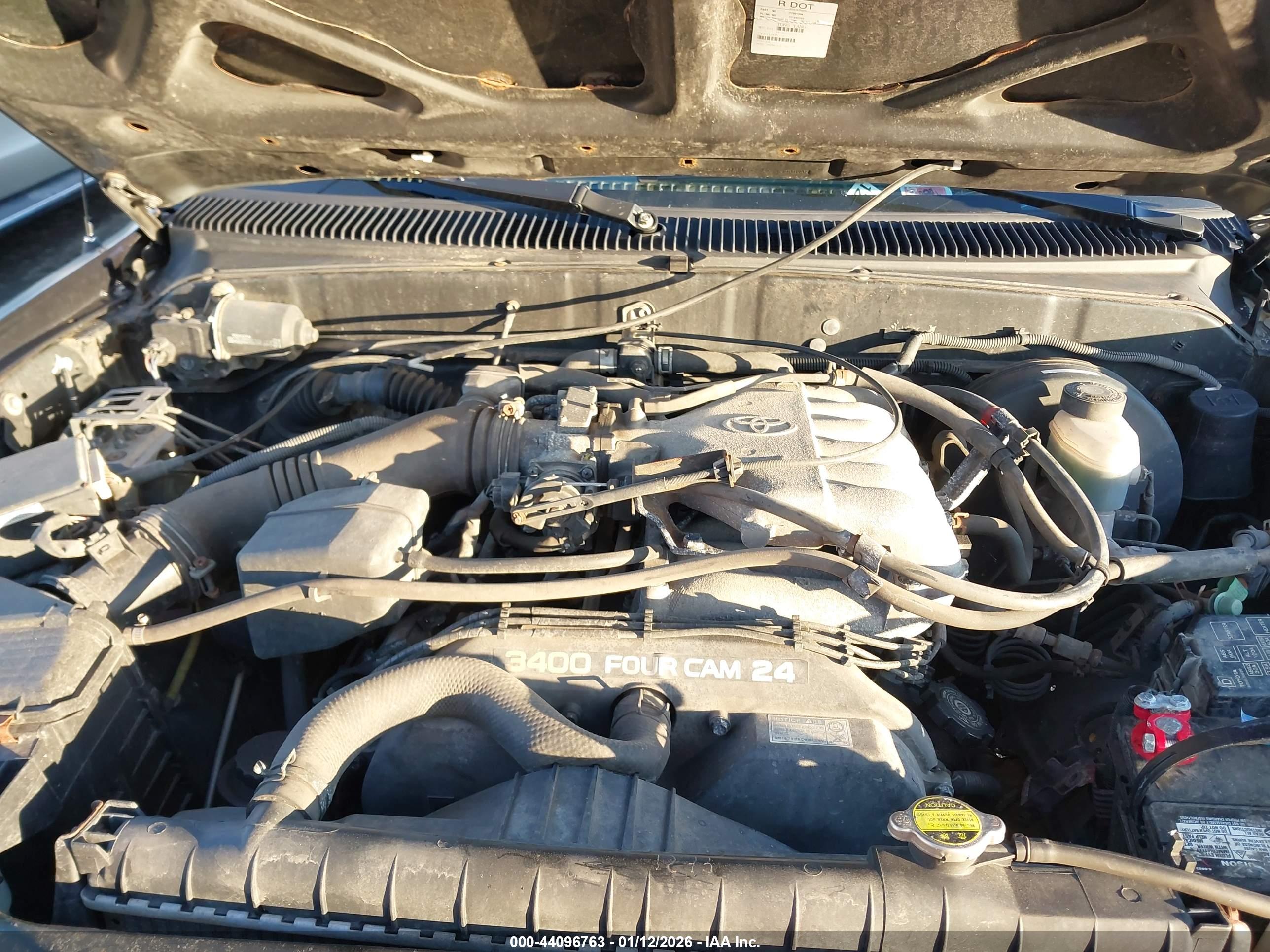TOYOTA TACOMA image 10