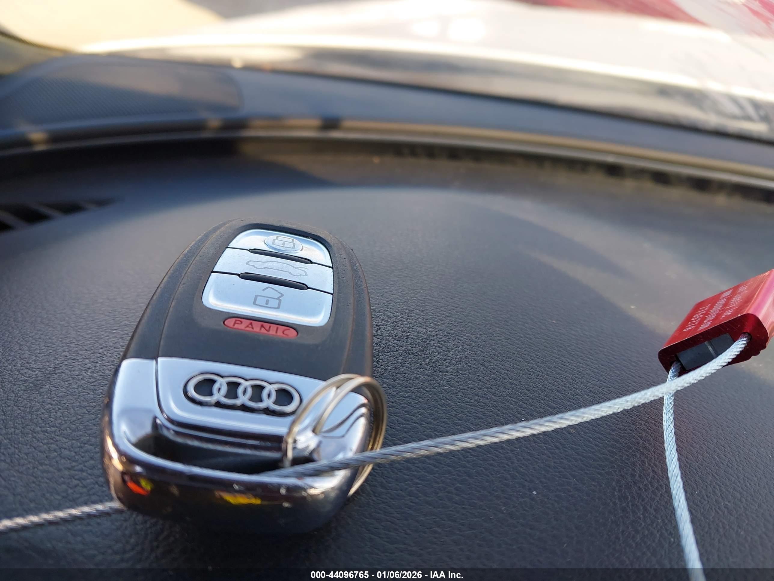 AUDI A6 image 11