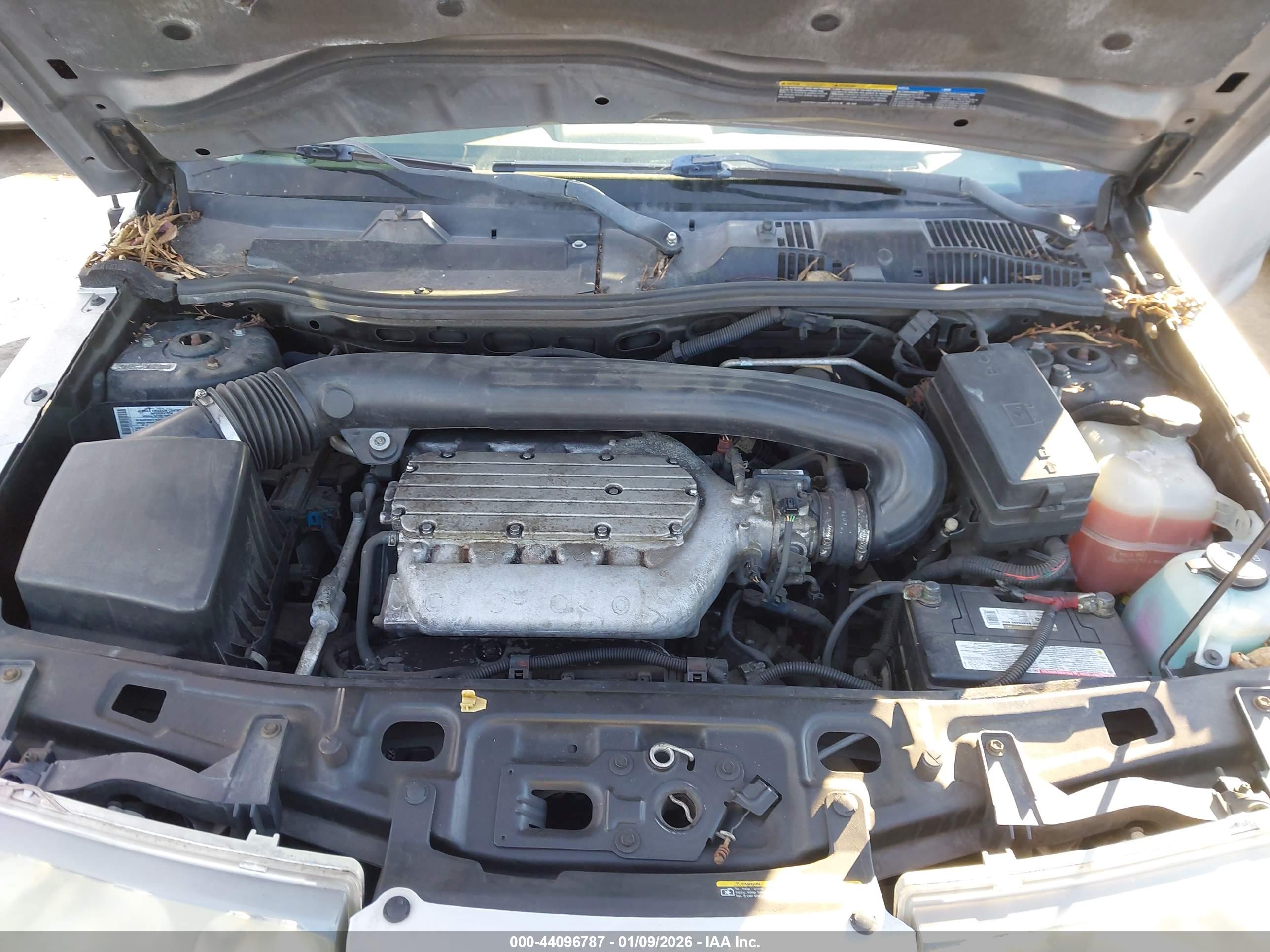 SATURN VUE image 10