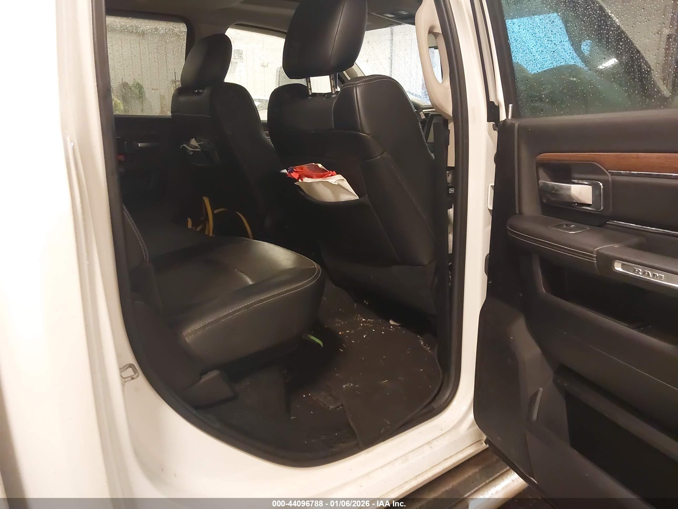 RAM 2500 image 8