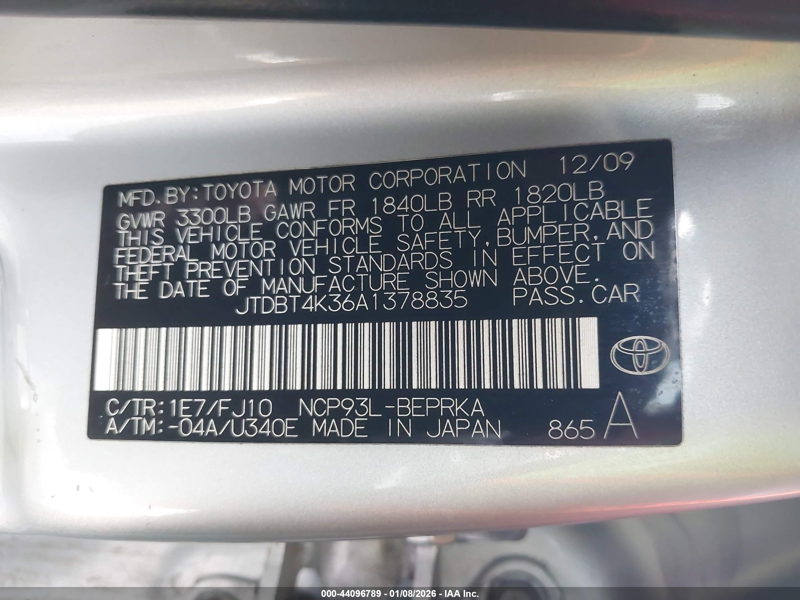 TOYOTA YARIS image 9