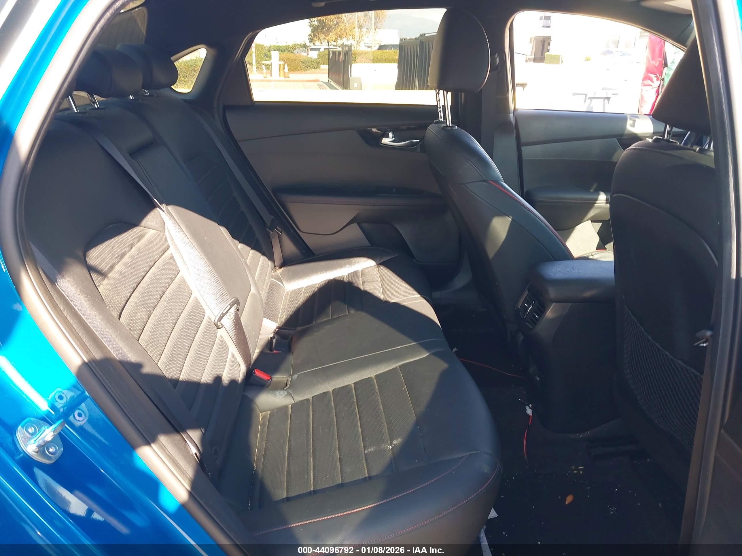 KIA FORTE image 8