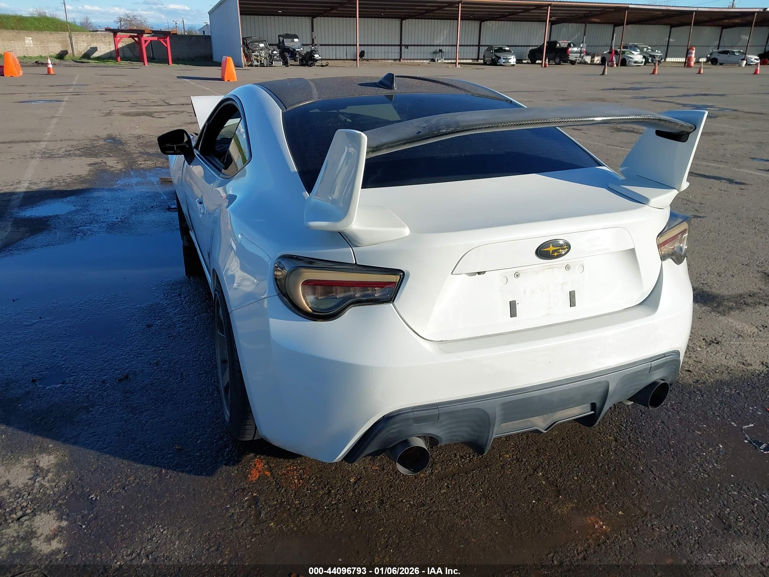 SUBARU BRZ image 3