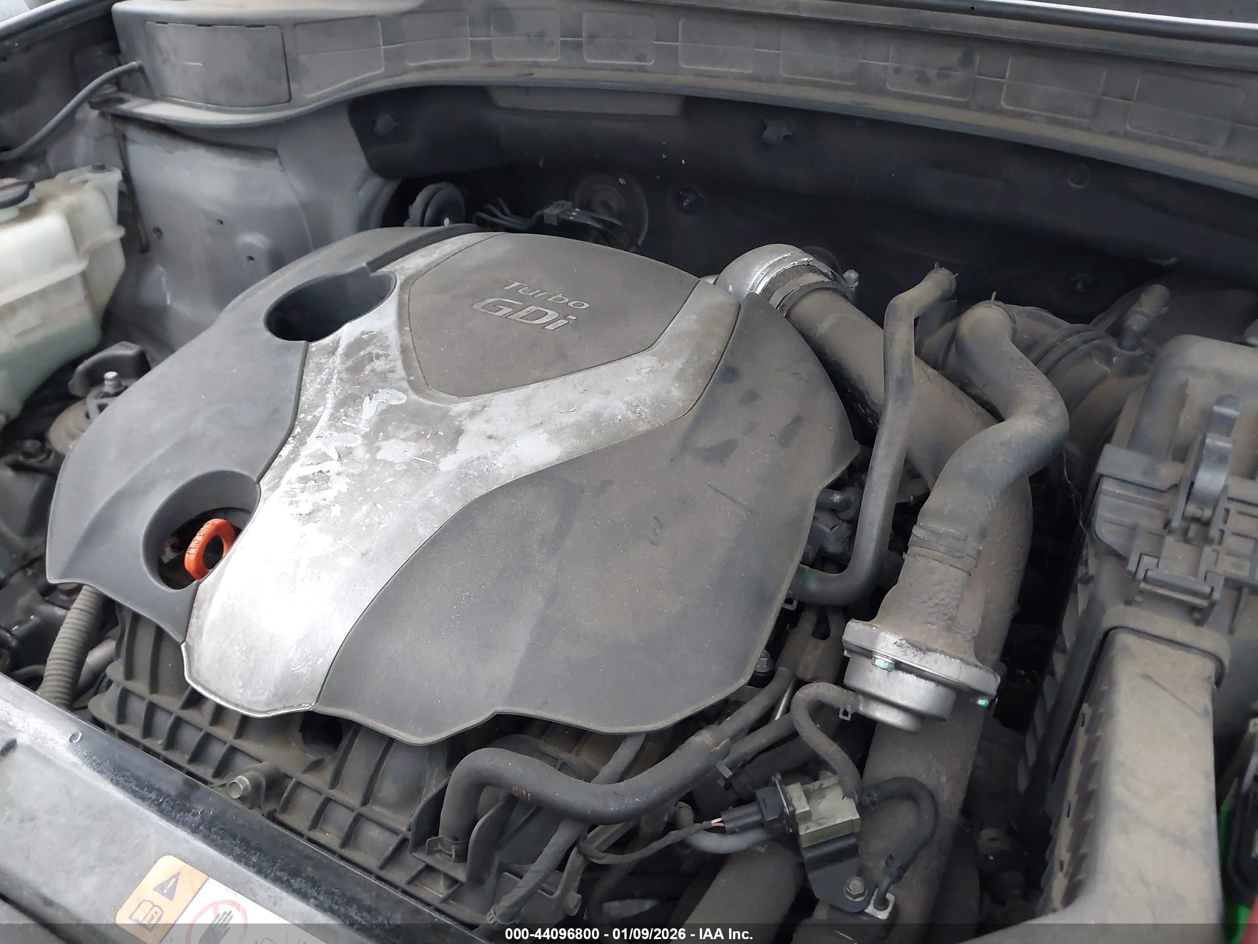 HYUNDAI SANTA image 10