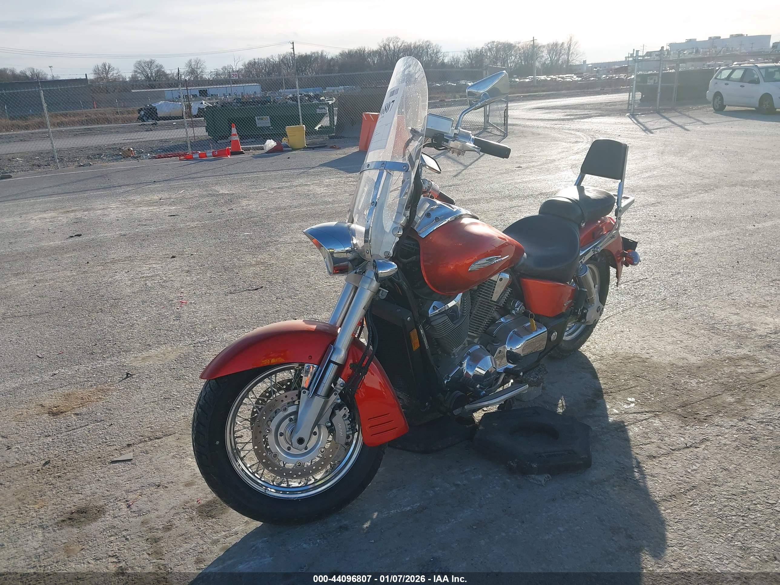 HONDA VTX1800 image 2