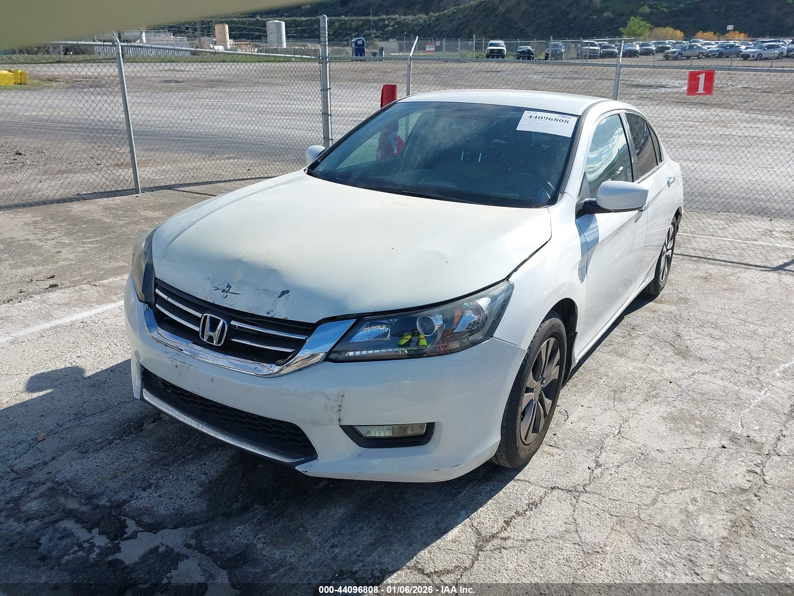 HONDA ACCORD image 2