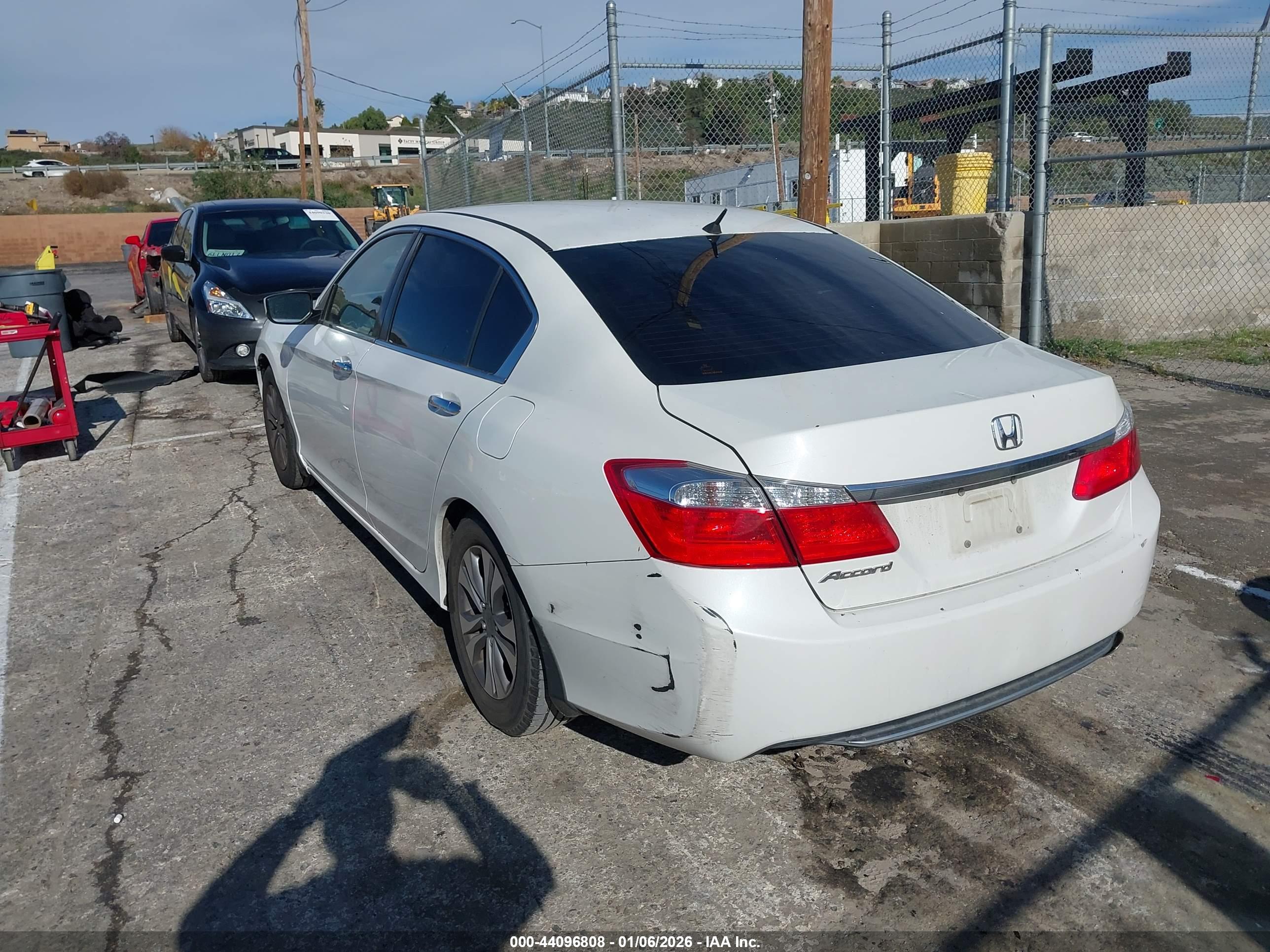 HONDA ACCORD image 3