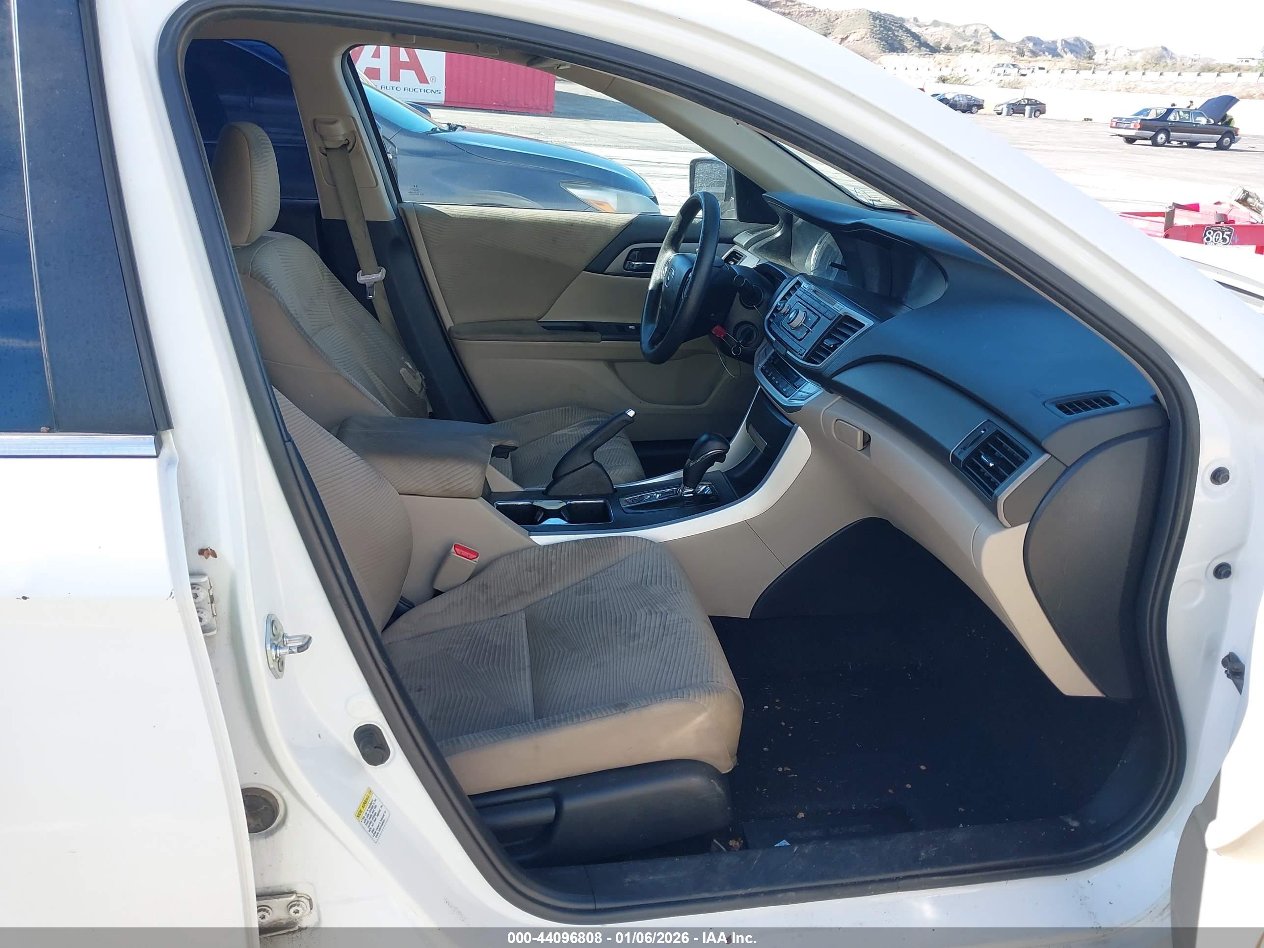 HONDA ACCORD image 5
