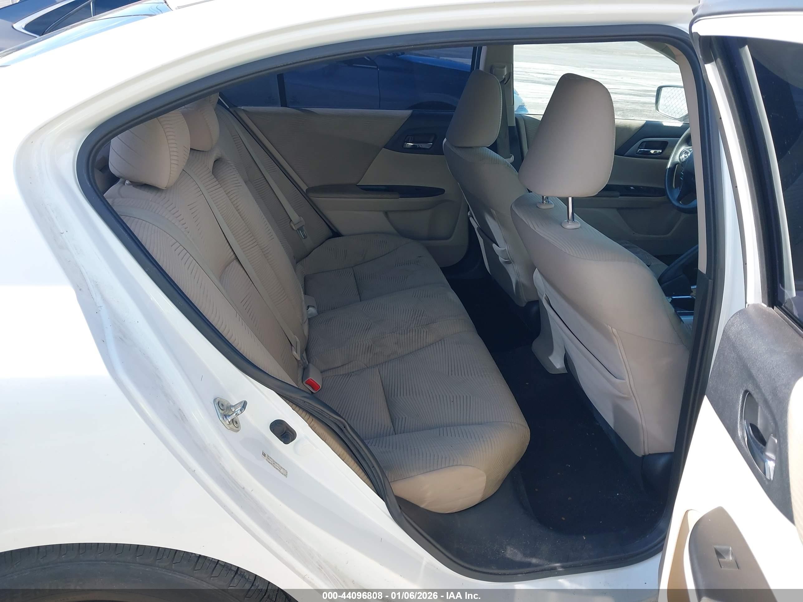 HONDA ACCORD image 8