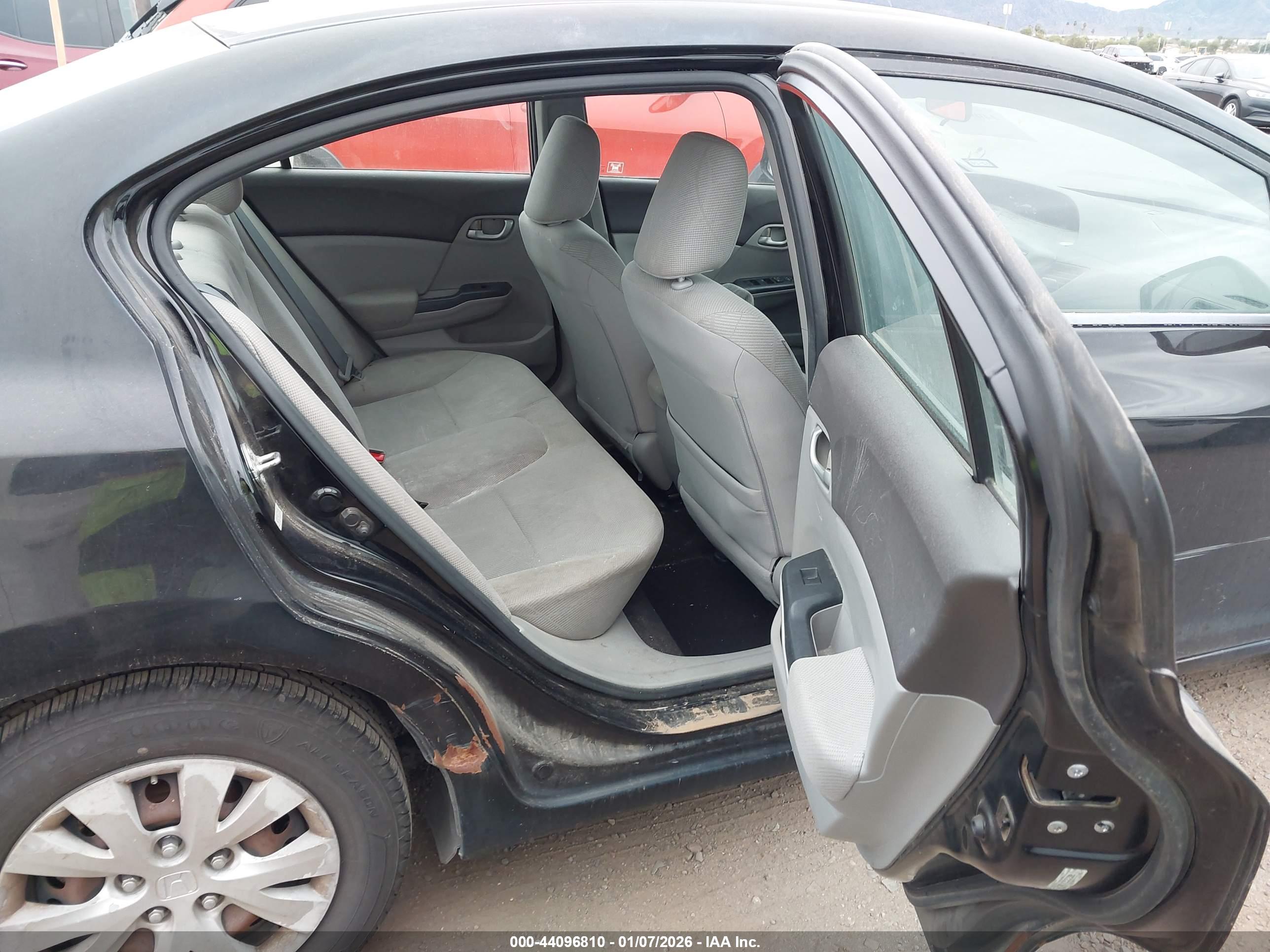 HONDA CIVIC image 8