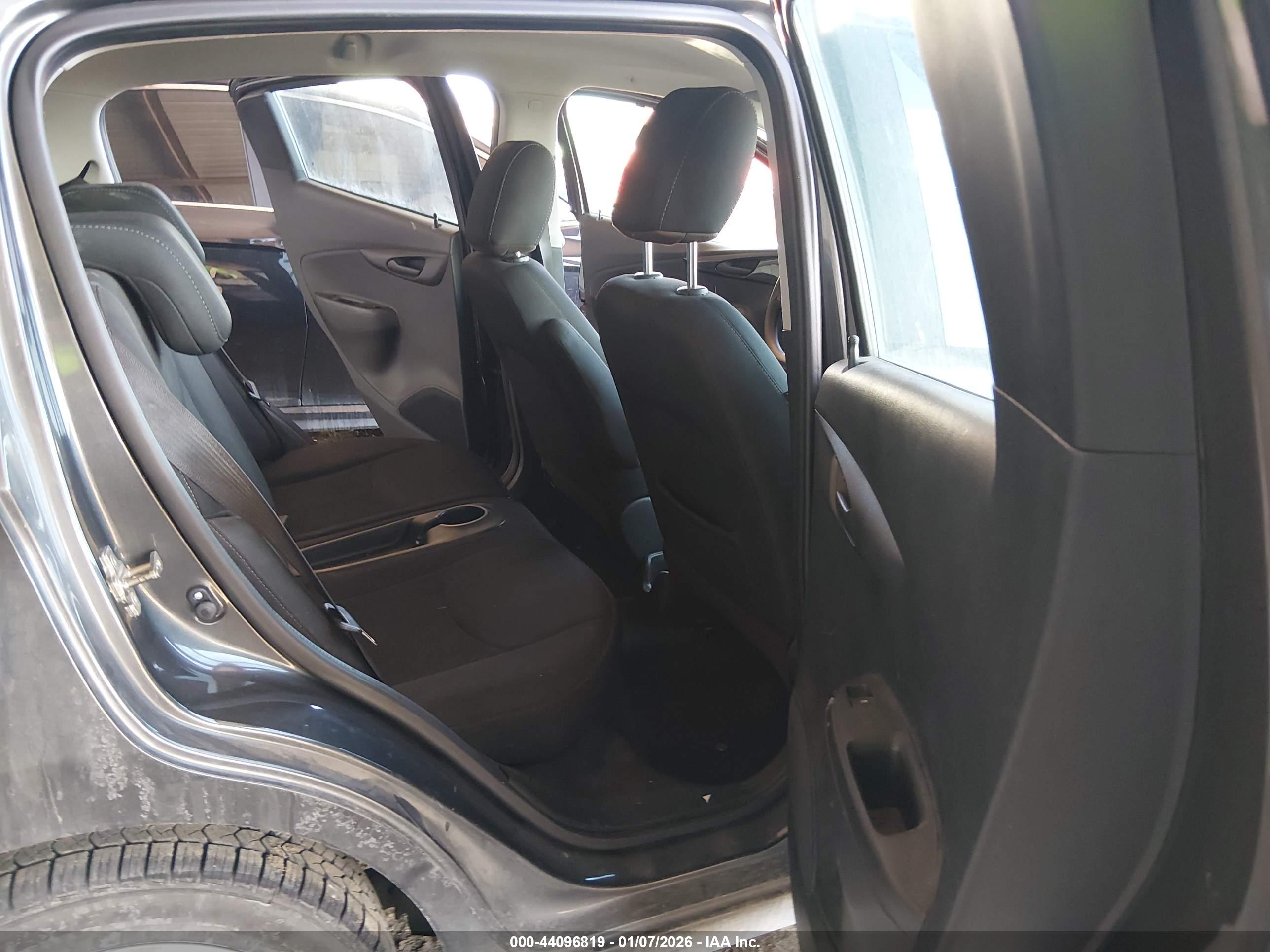 CHEVROLET SPARK image 8