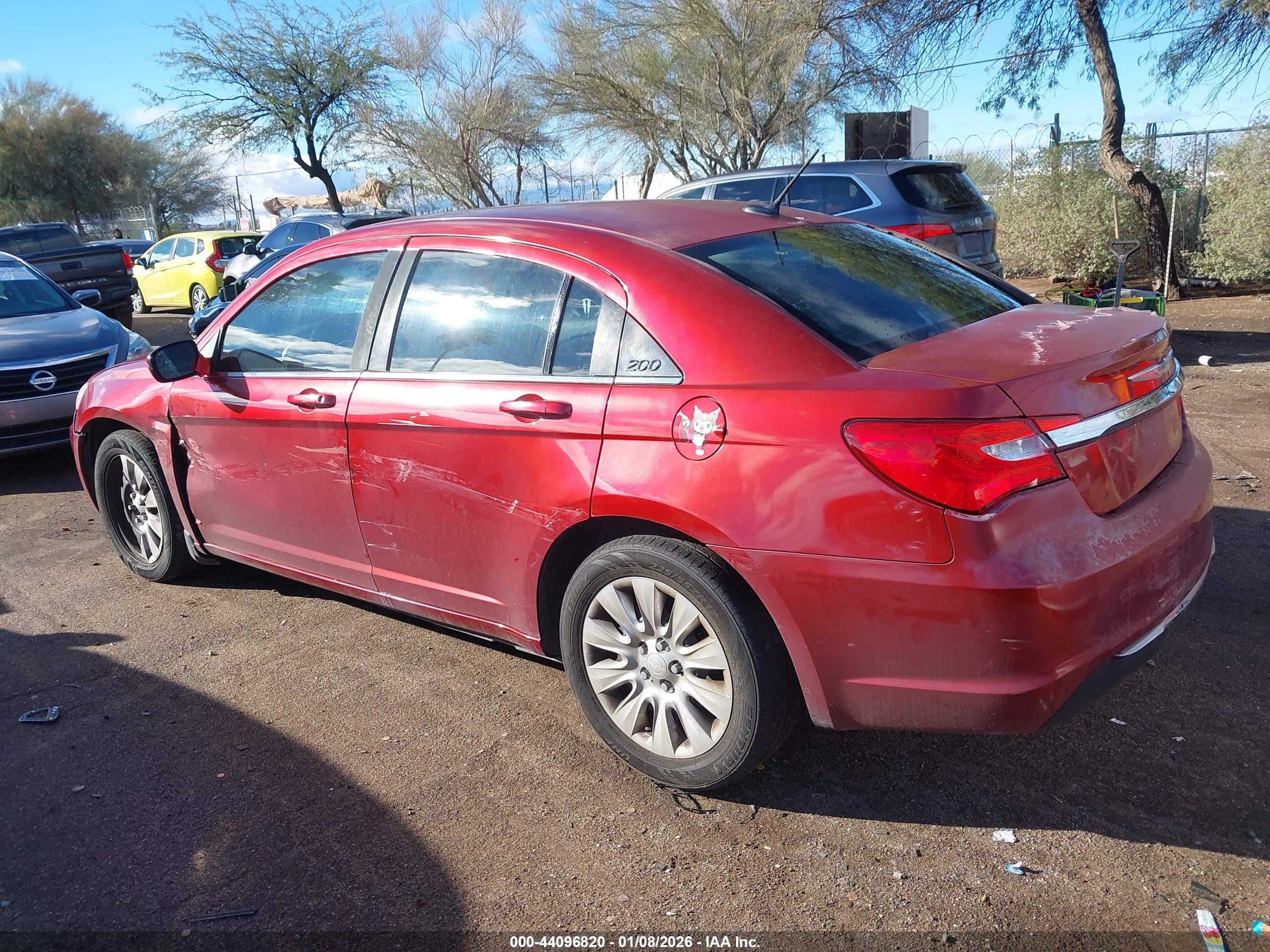 CHRYSLER 200 image 3
