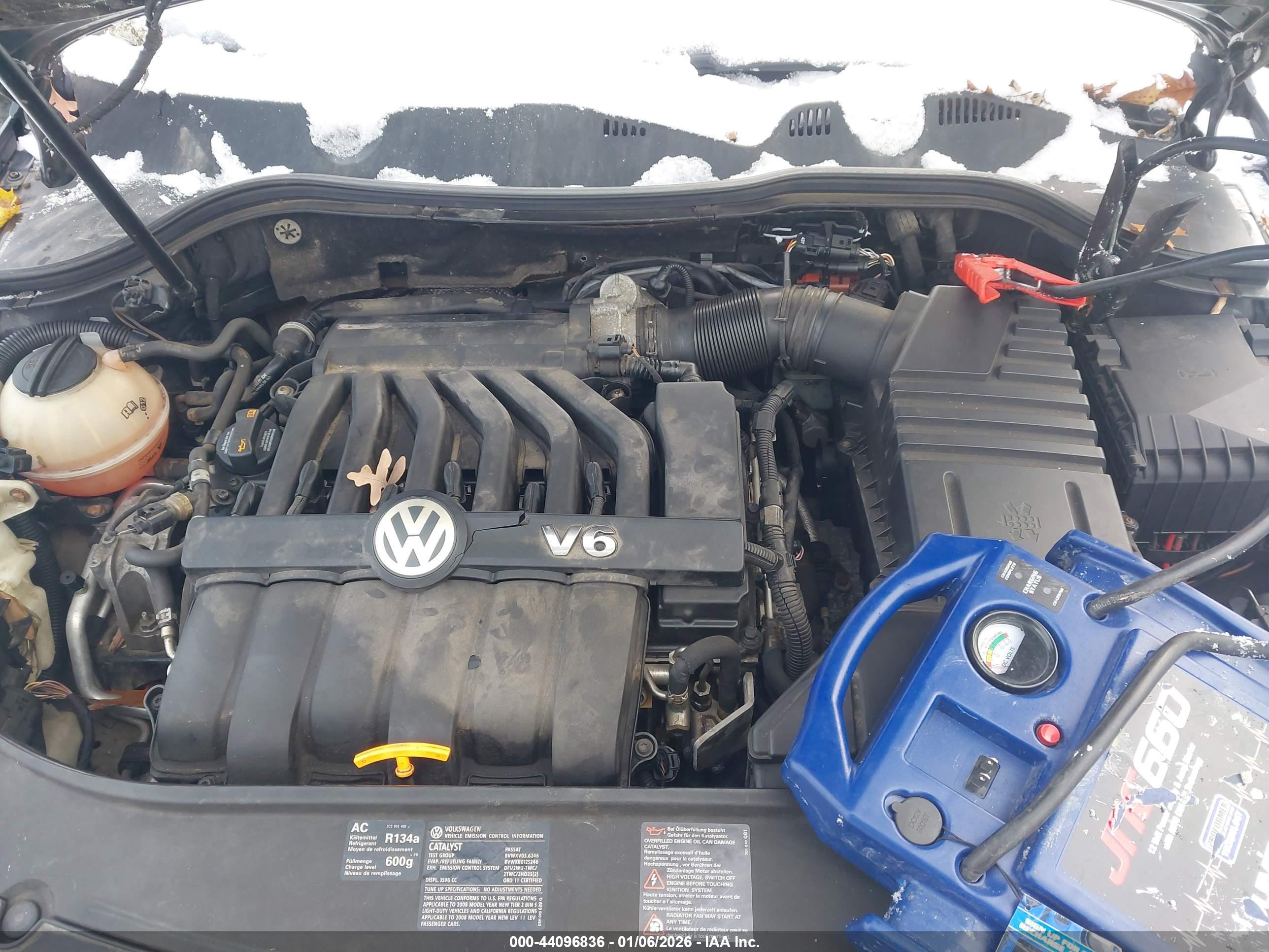 VOLKSWAGEN PASSAT image 10