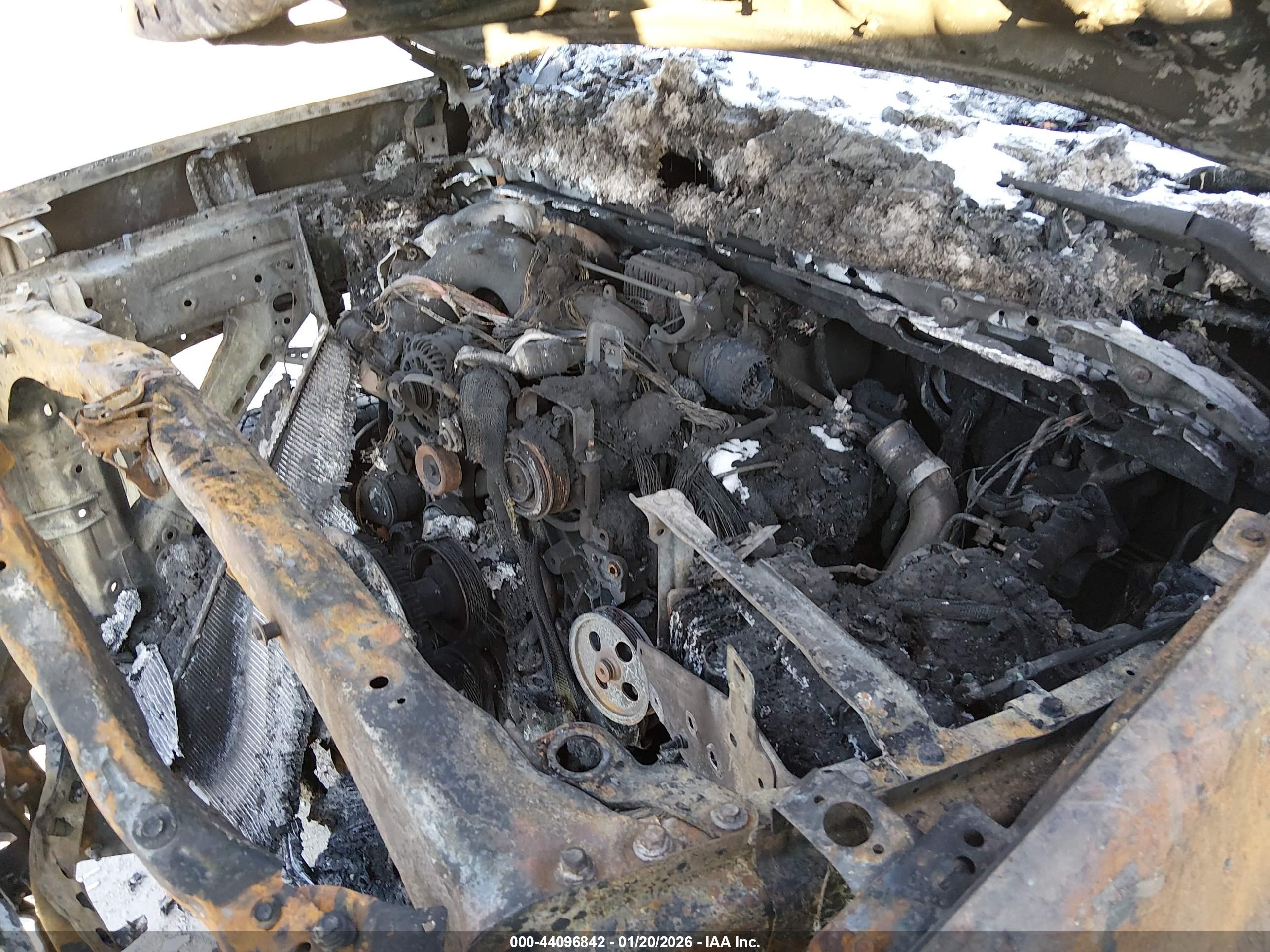 CHEVROLET SILVERADO image 10