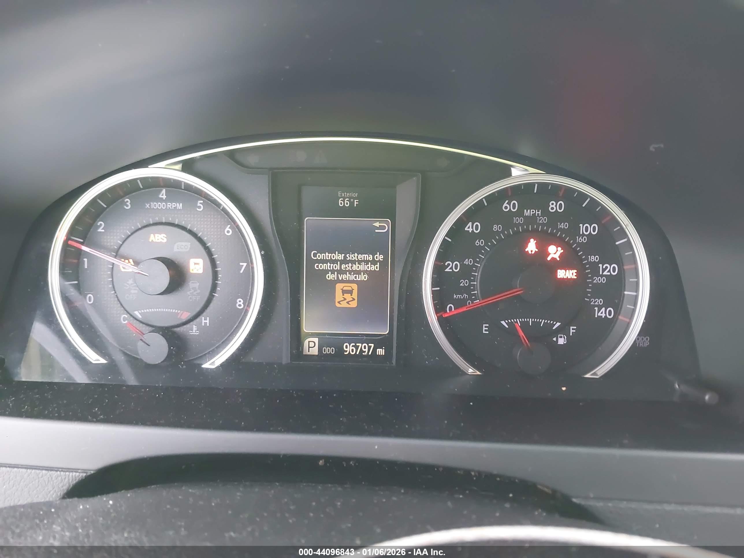 TOYOTA CAMRY image 7