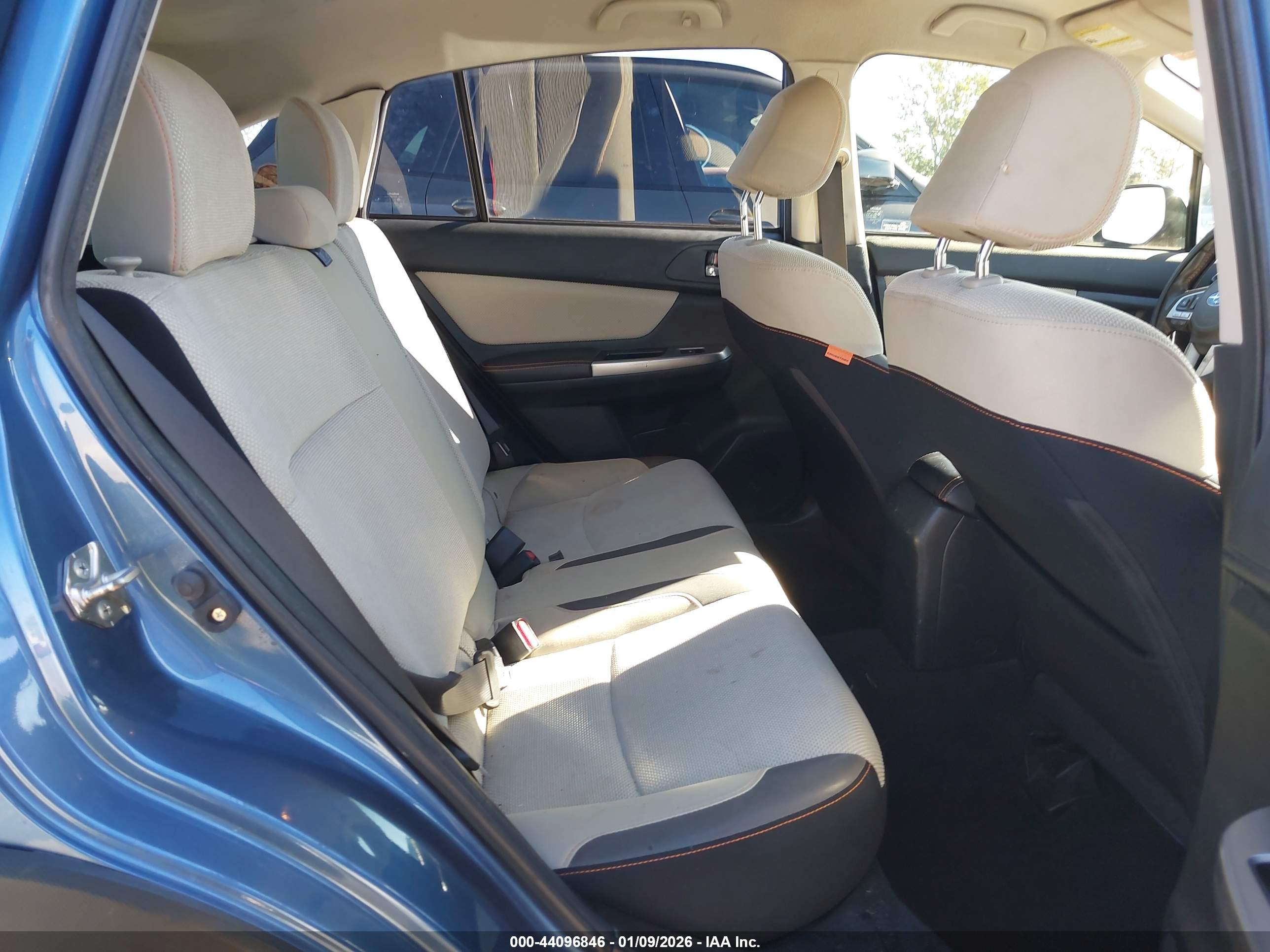 SUBARU CROSSTREK image 8