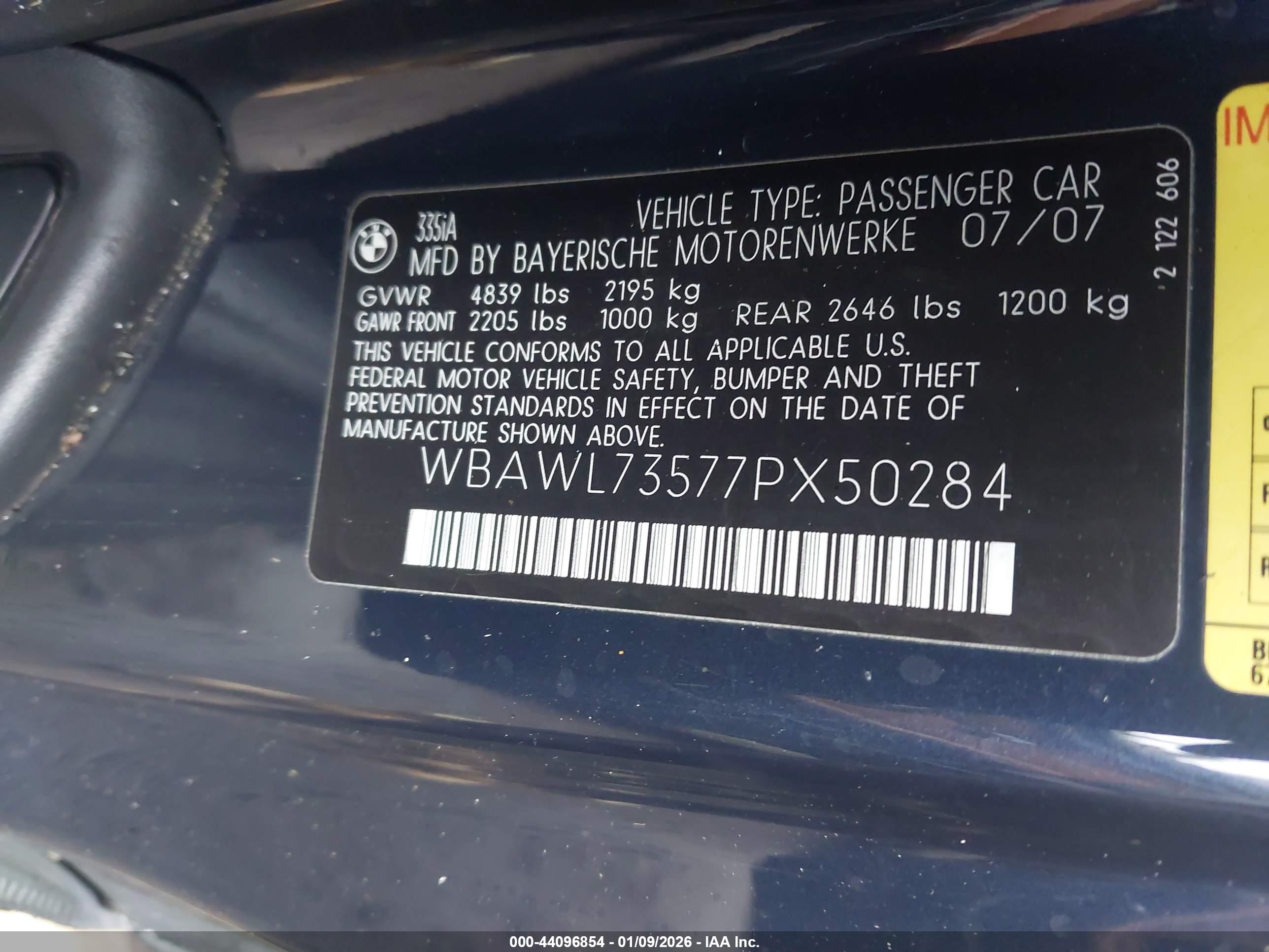 BMW 335I image 9
