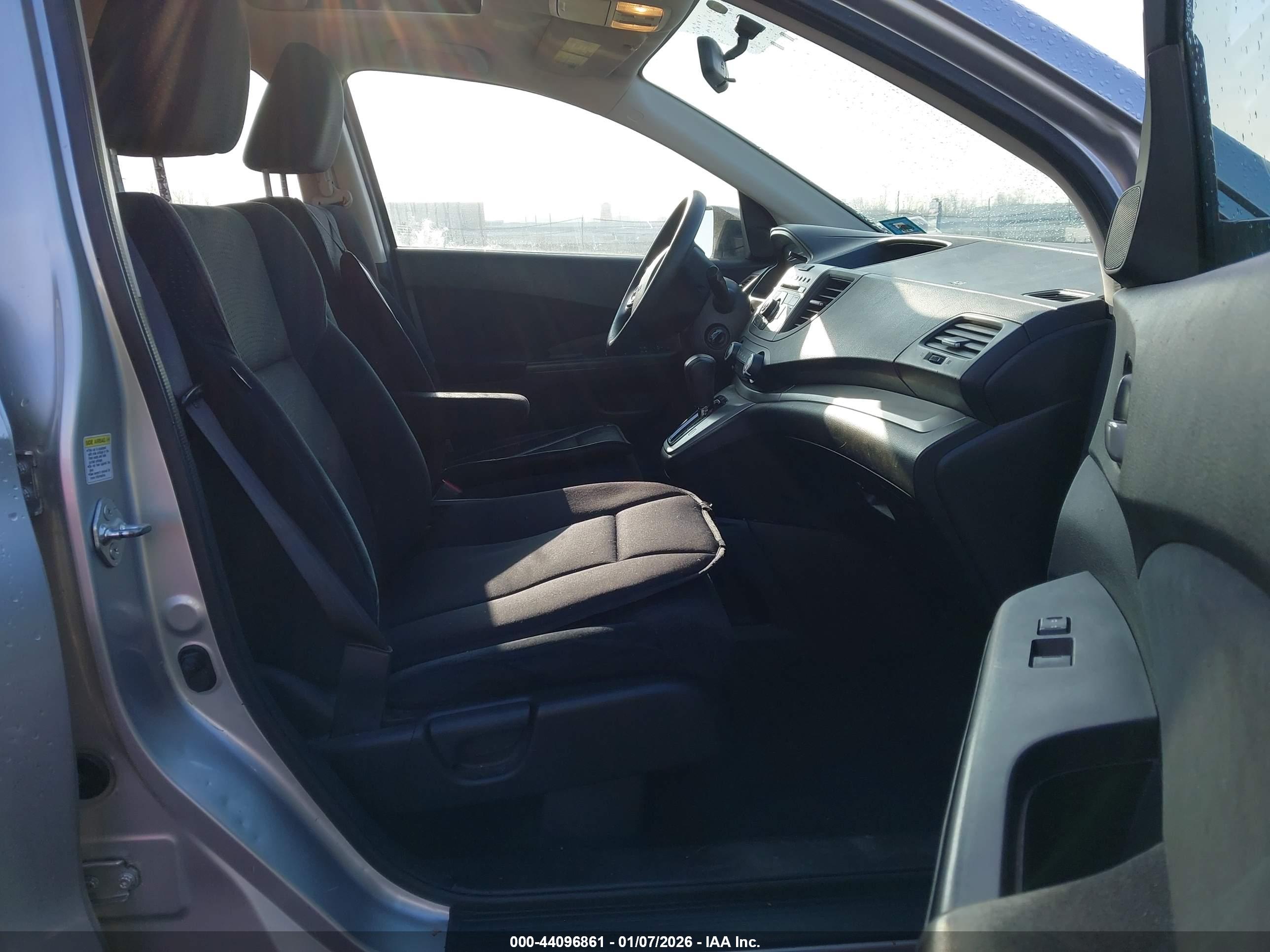 HONDA CR-V image 5