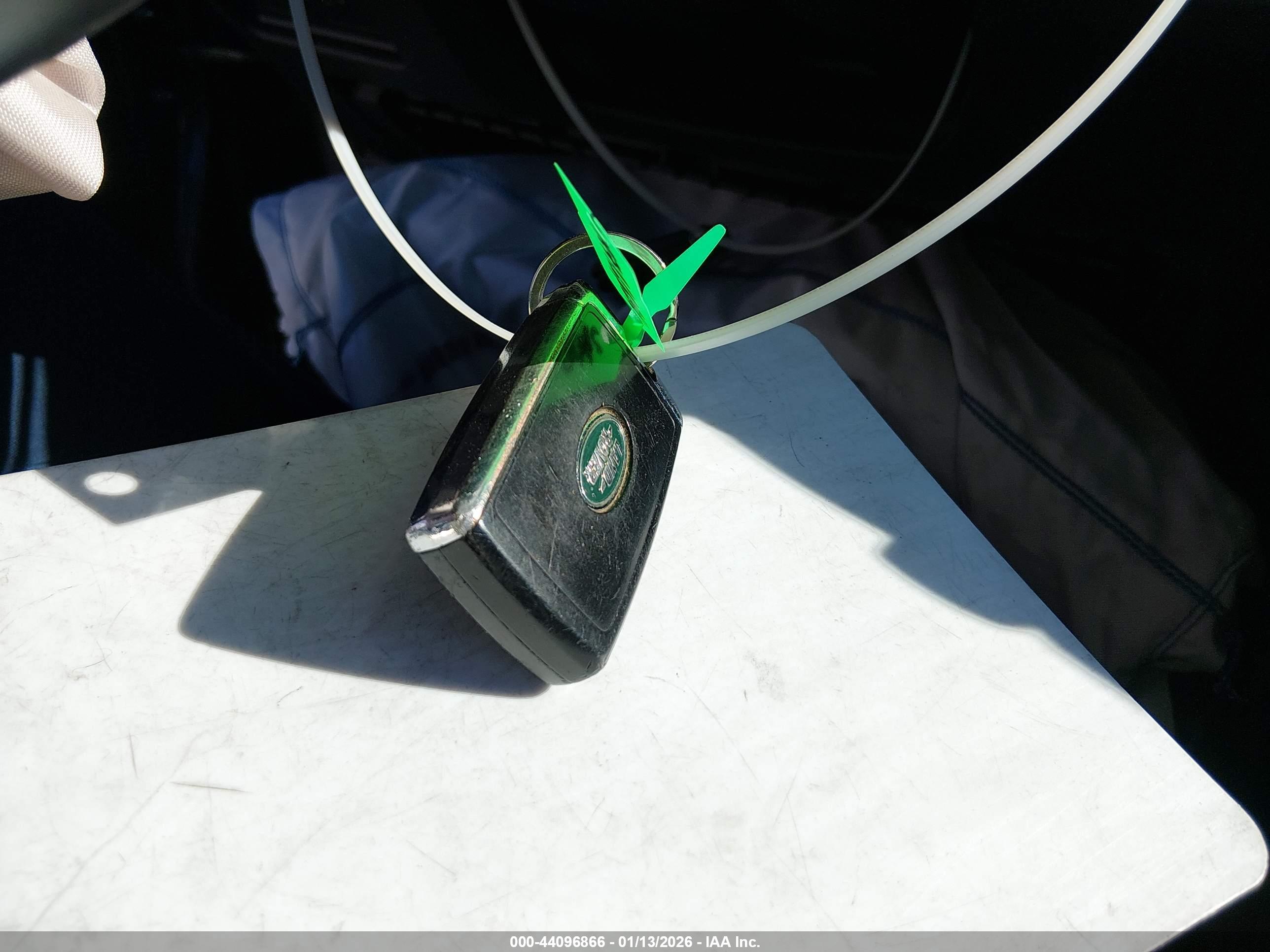 LAND ROVER image 11