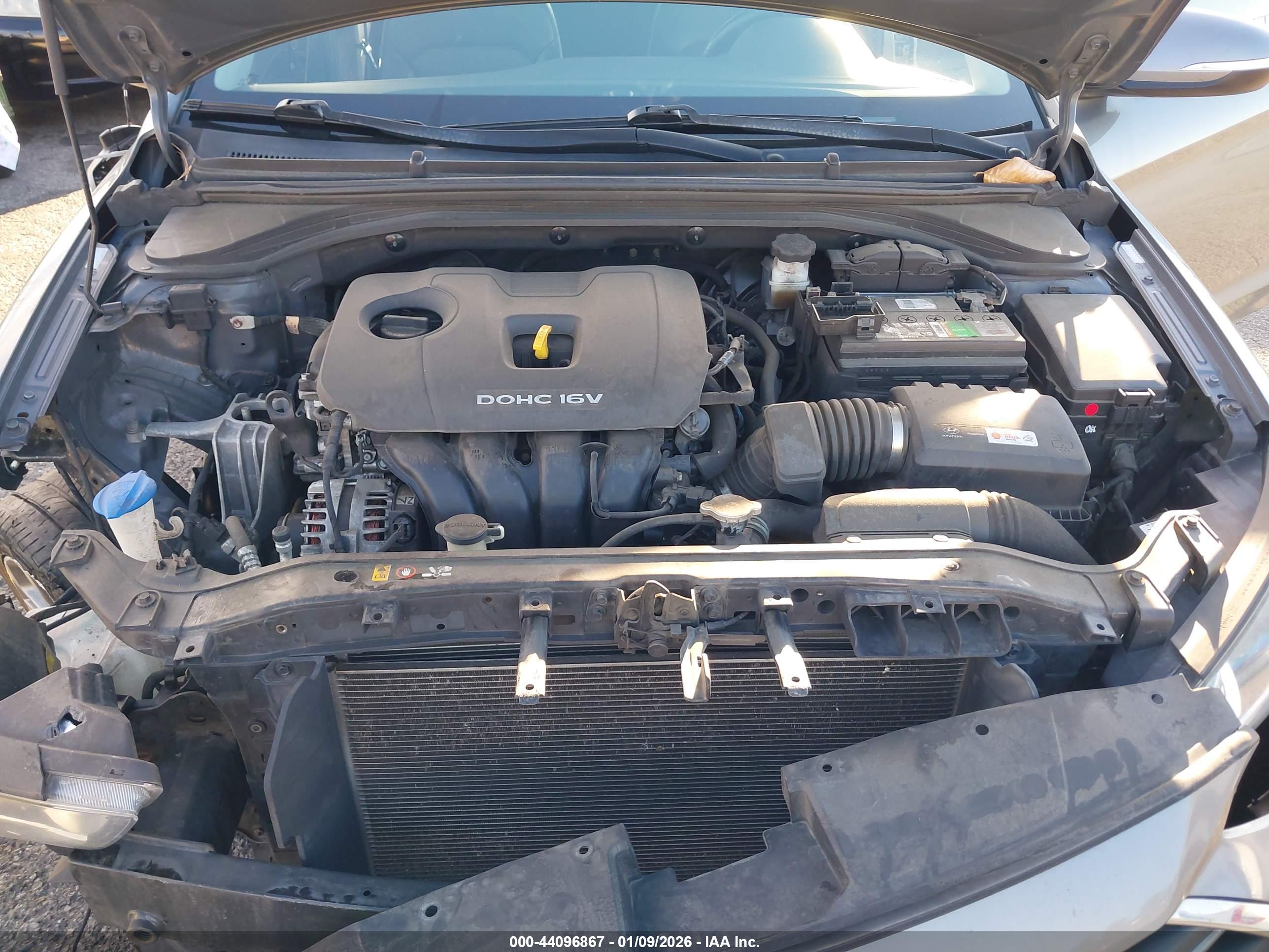 HYUNDAI ELANTRA image 10