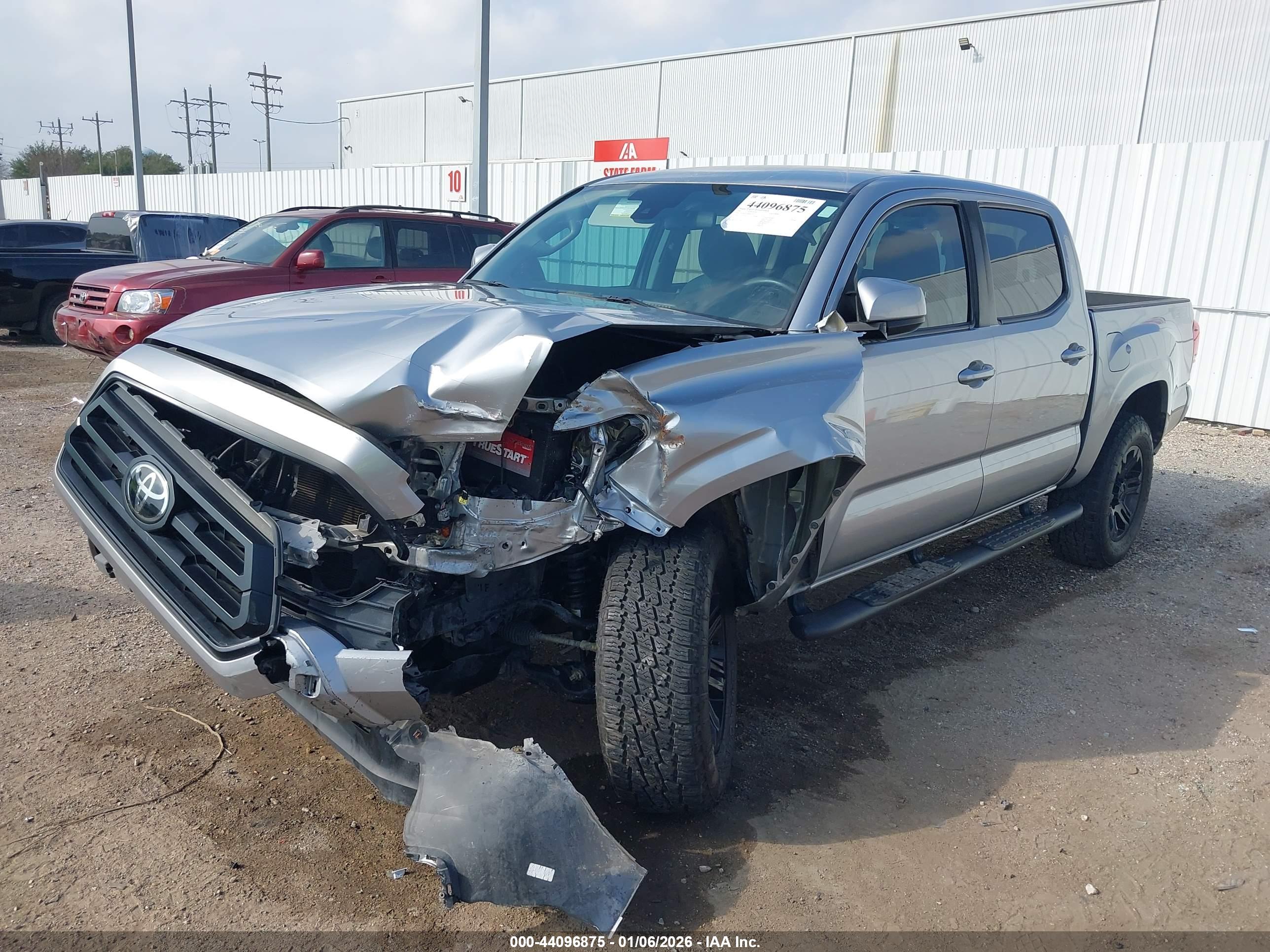 TOYOTA TACOMA image 2