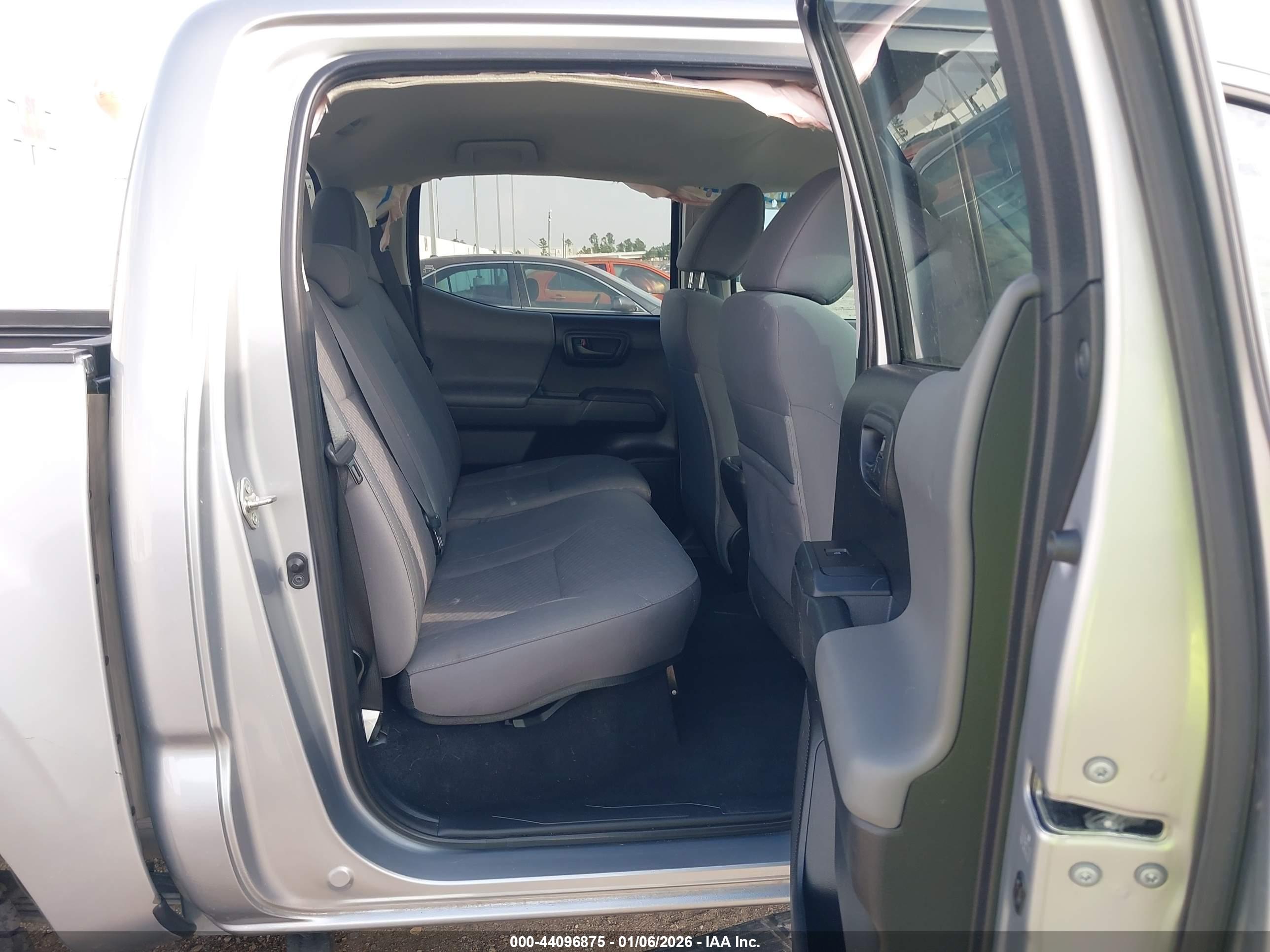 TOYOTA TACOMA image 8