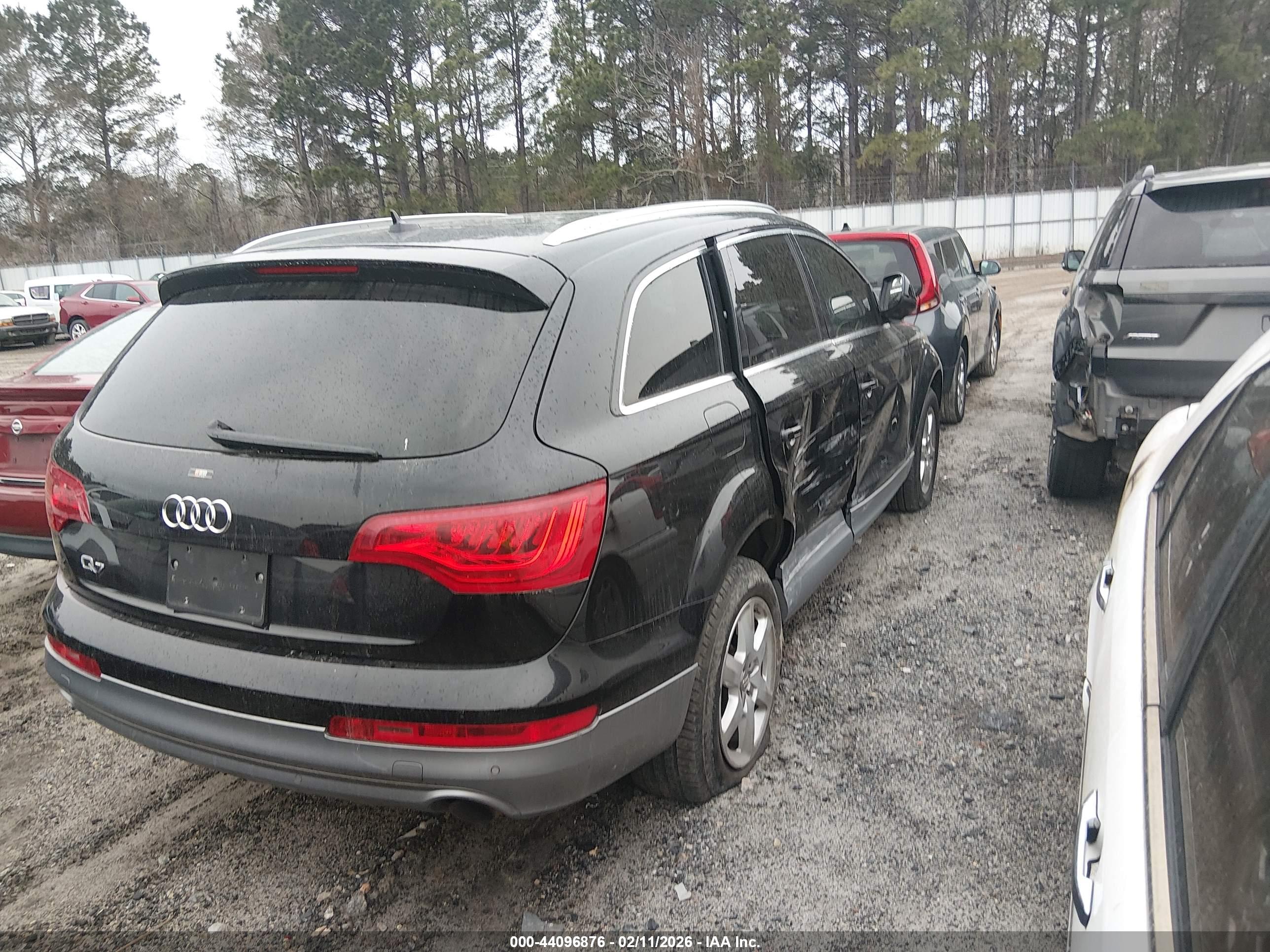 AUDI Q7 image 4