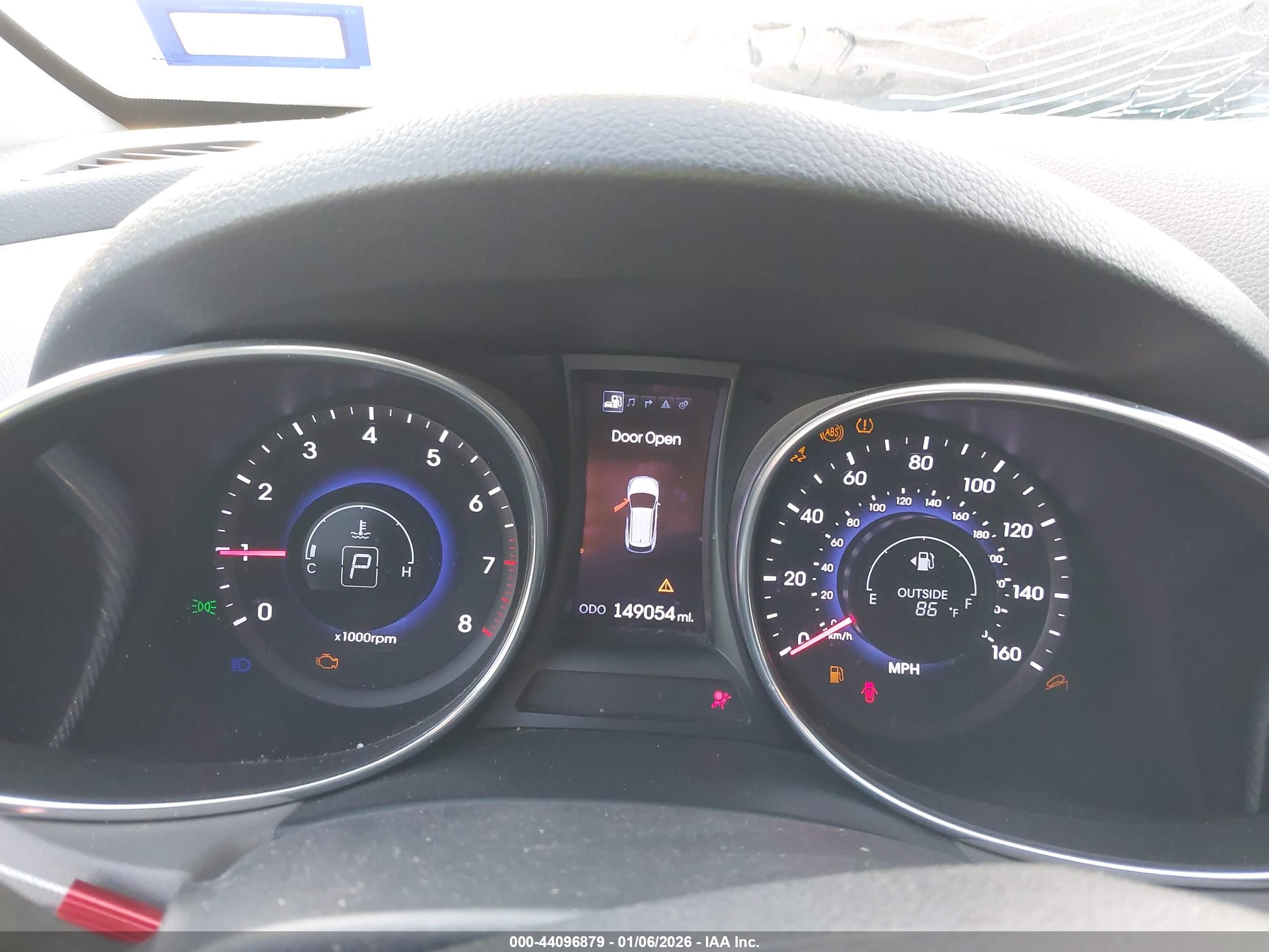 HYUNDAI SANTA image 7