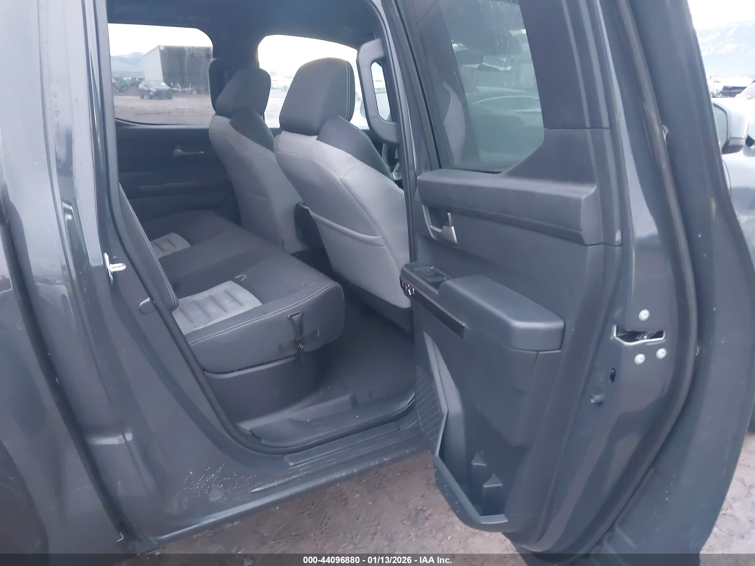 TOYOTA TACOMA image 8