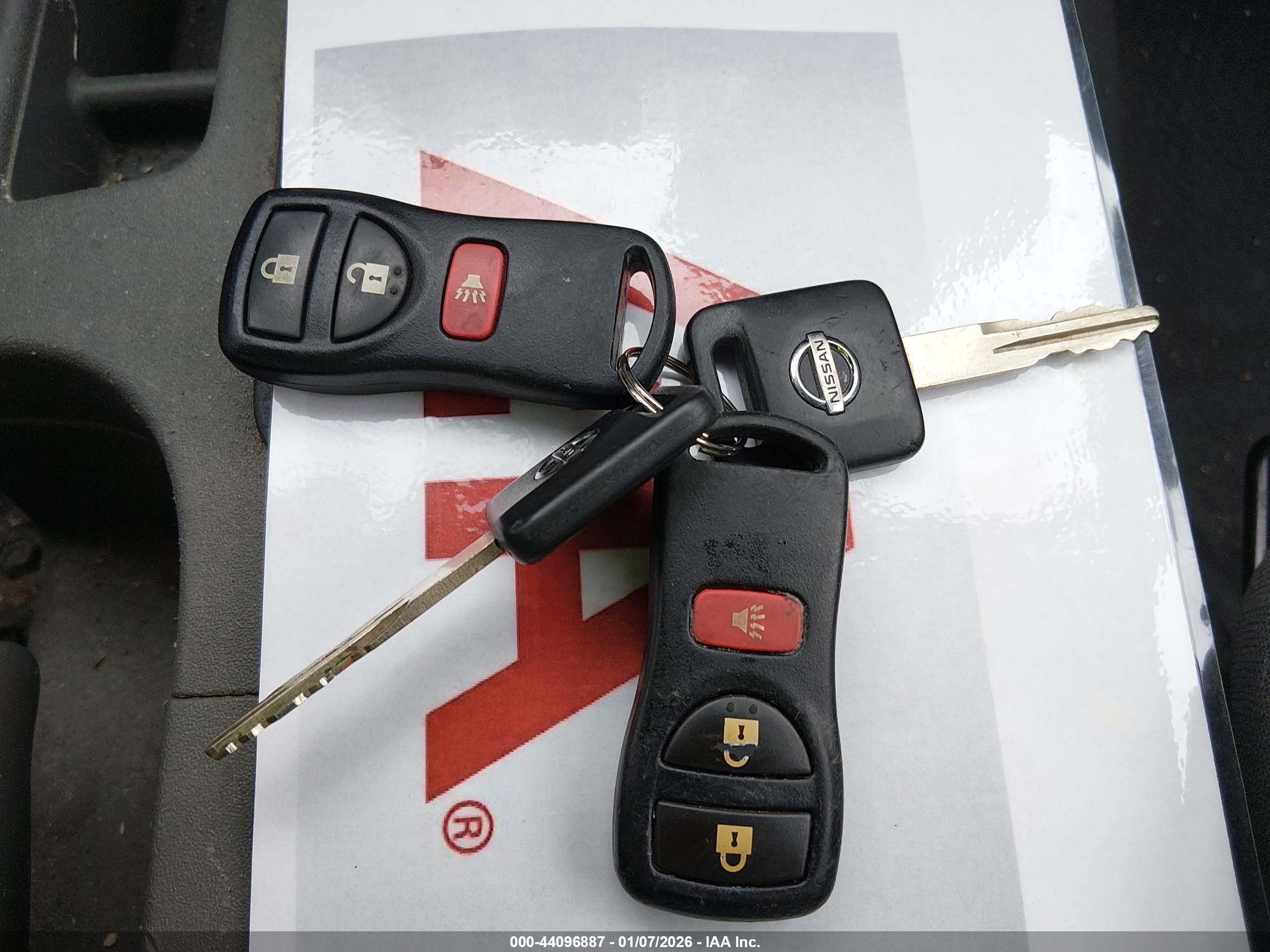 NISSAN FRONTIER image 11