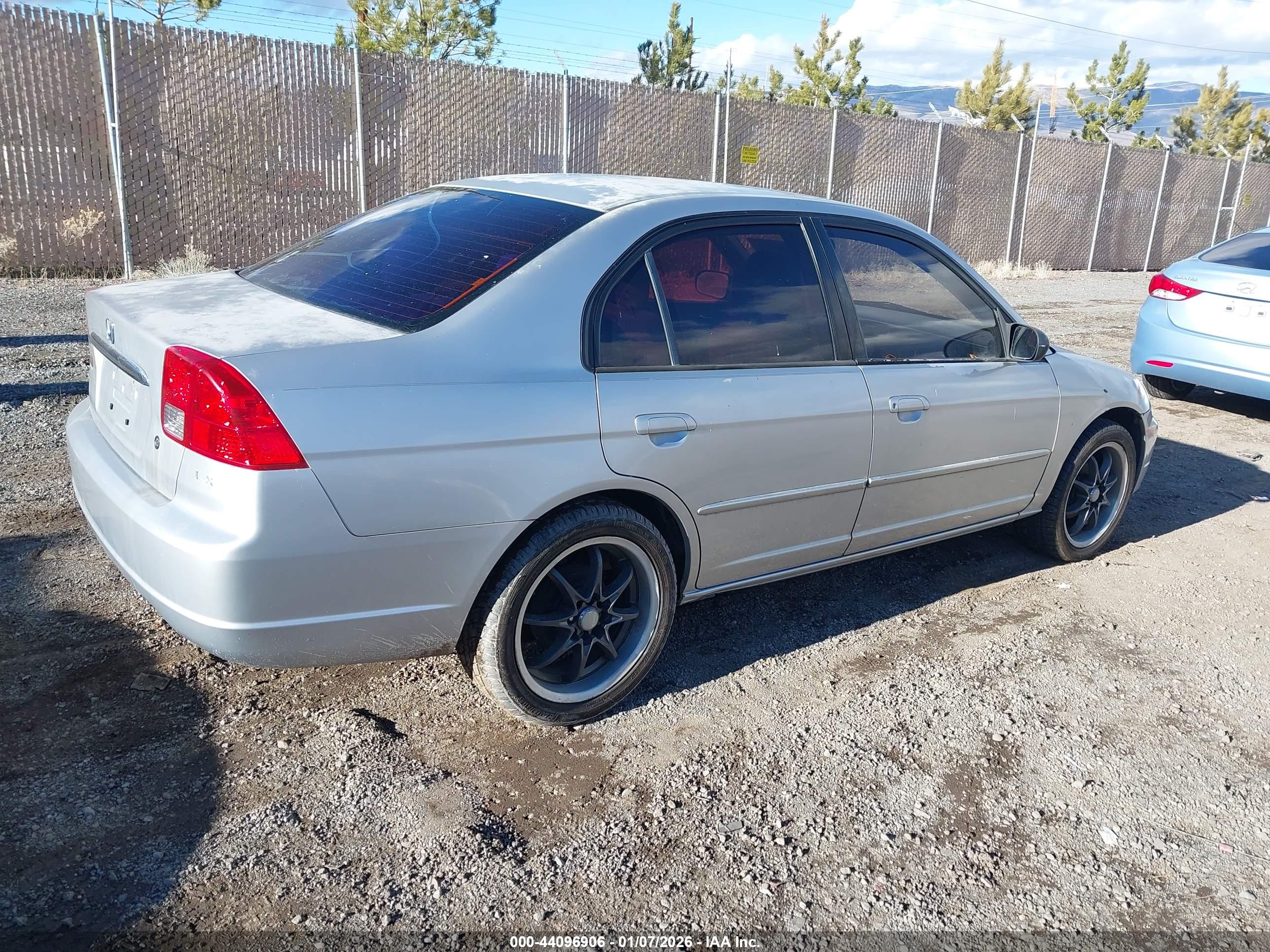 HONDA CIVIC image 4