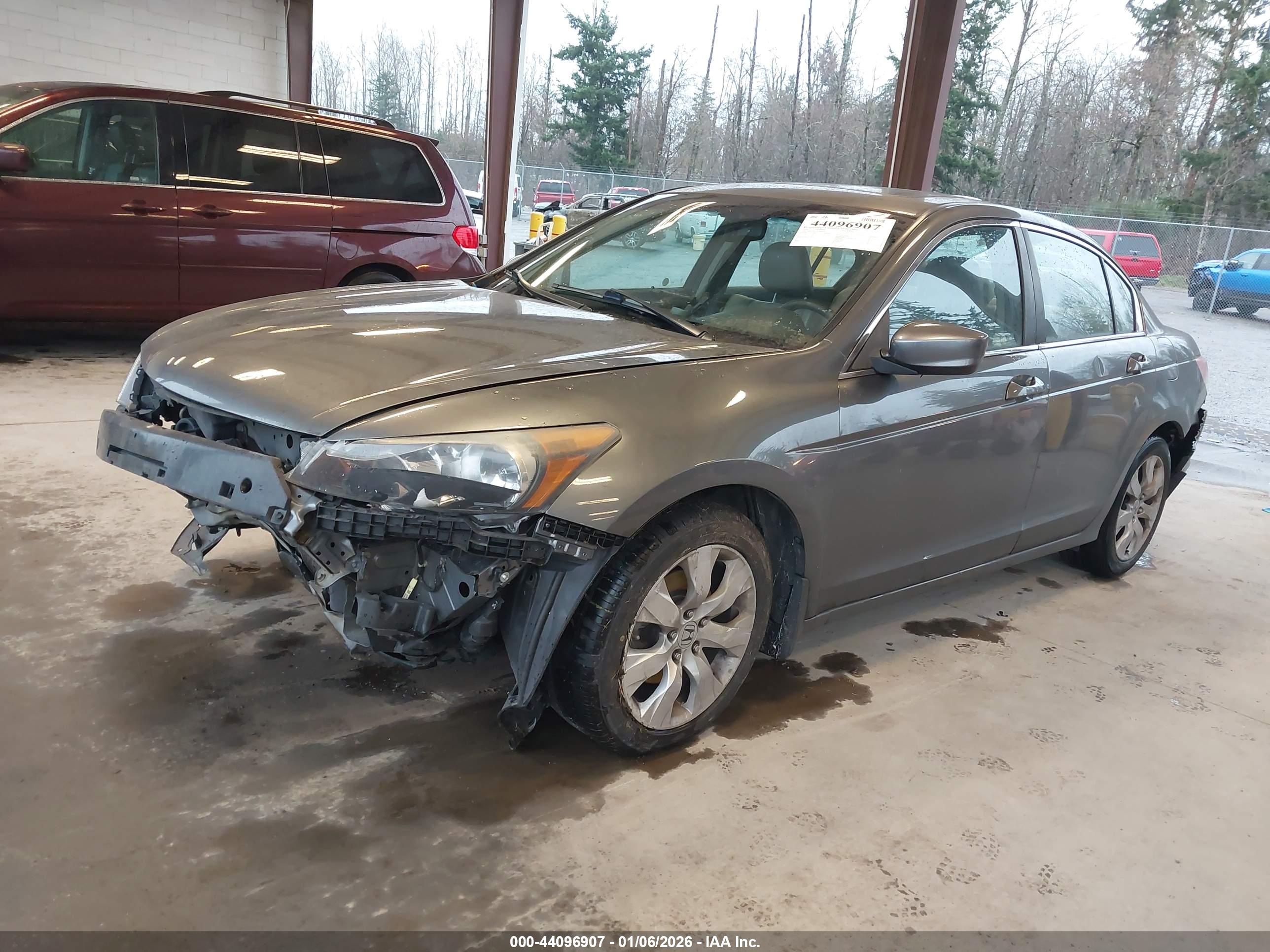 HONDA ACCORD image 2