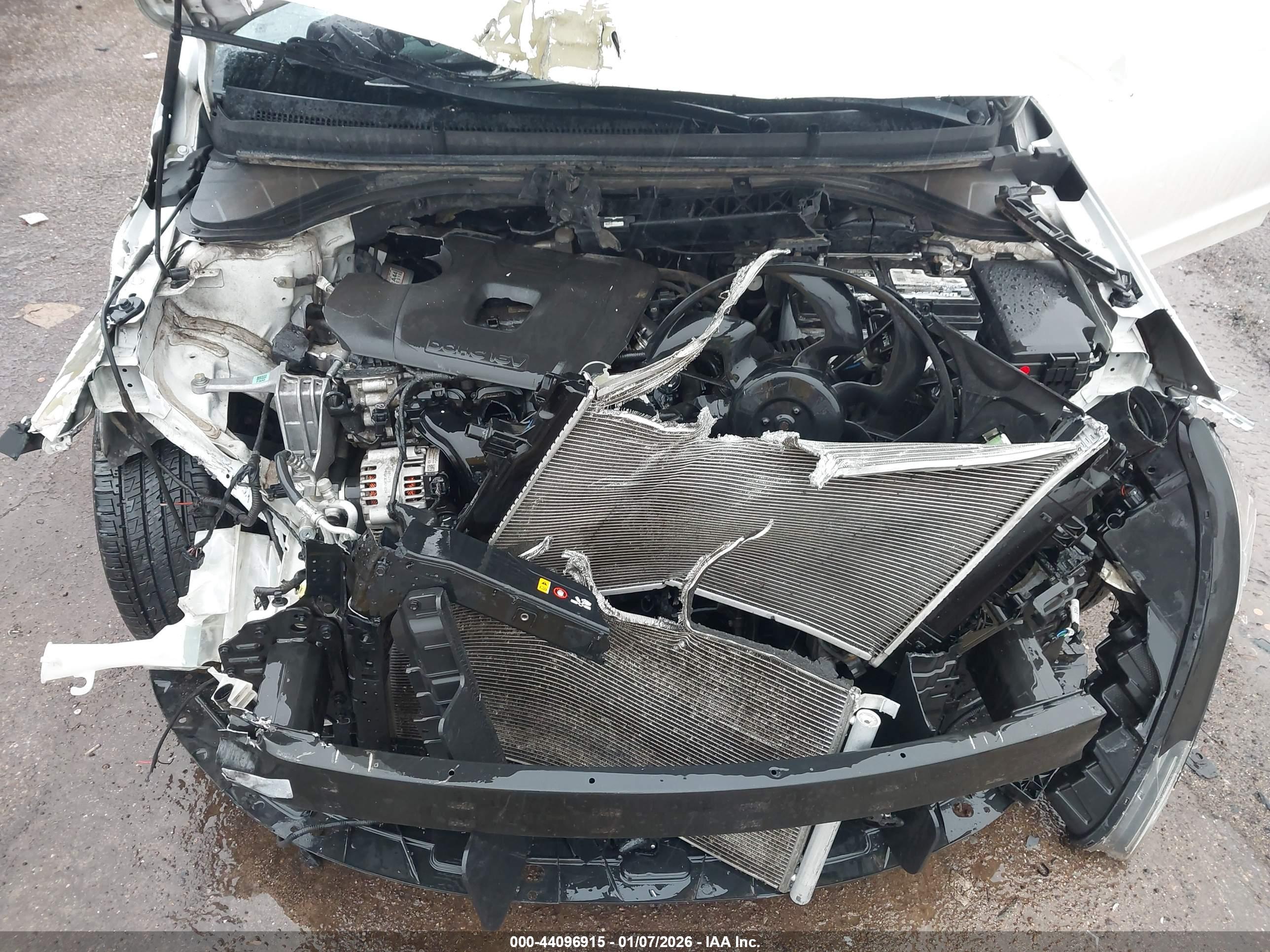 HYUNDAI ELANTRA image 10