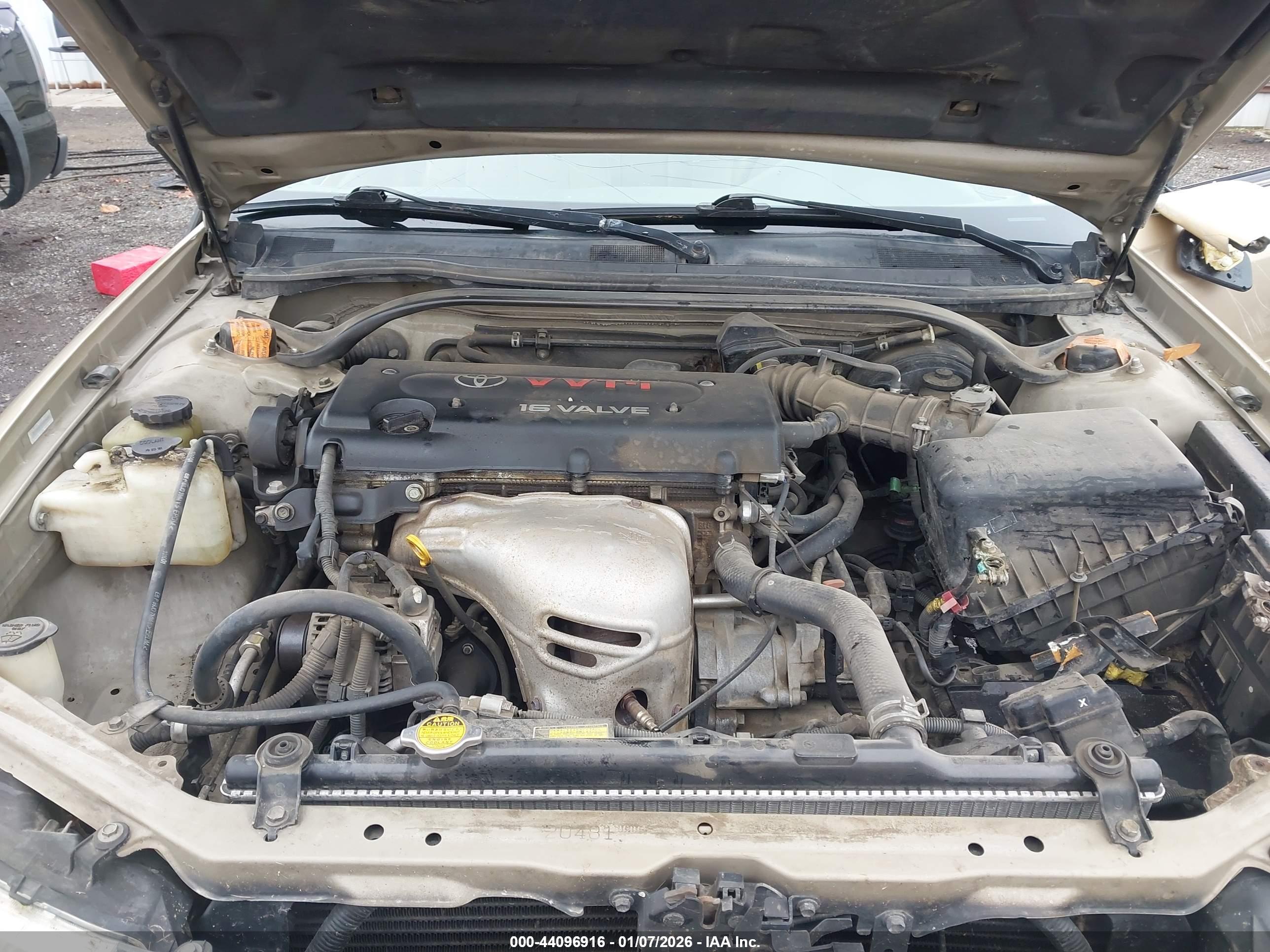 TOYOTA CAMRY image 10