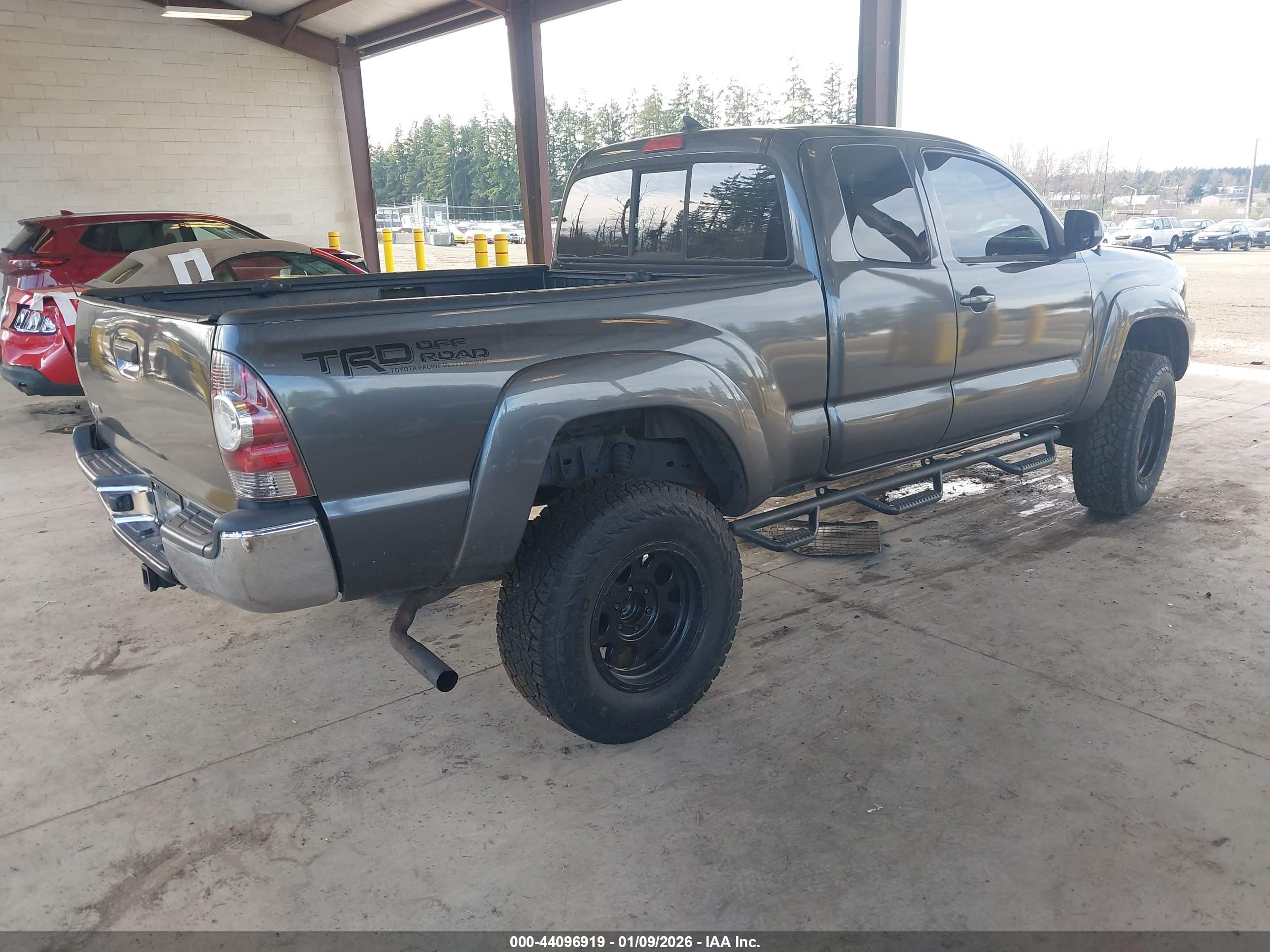 TOYOTA TACOMA image 4