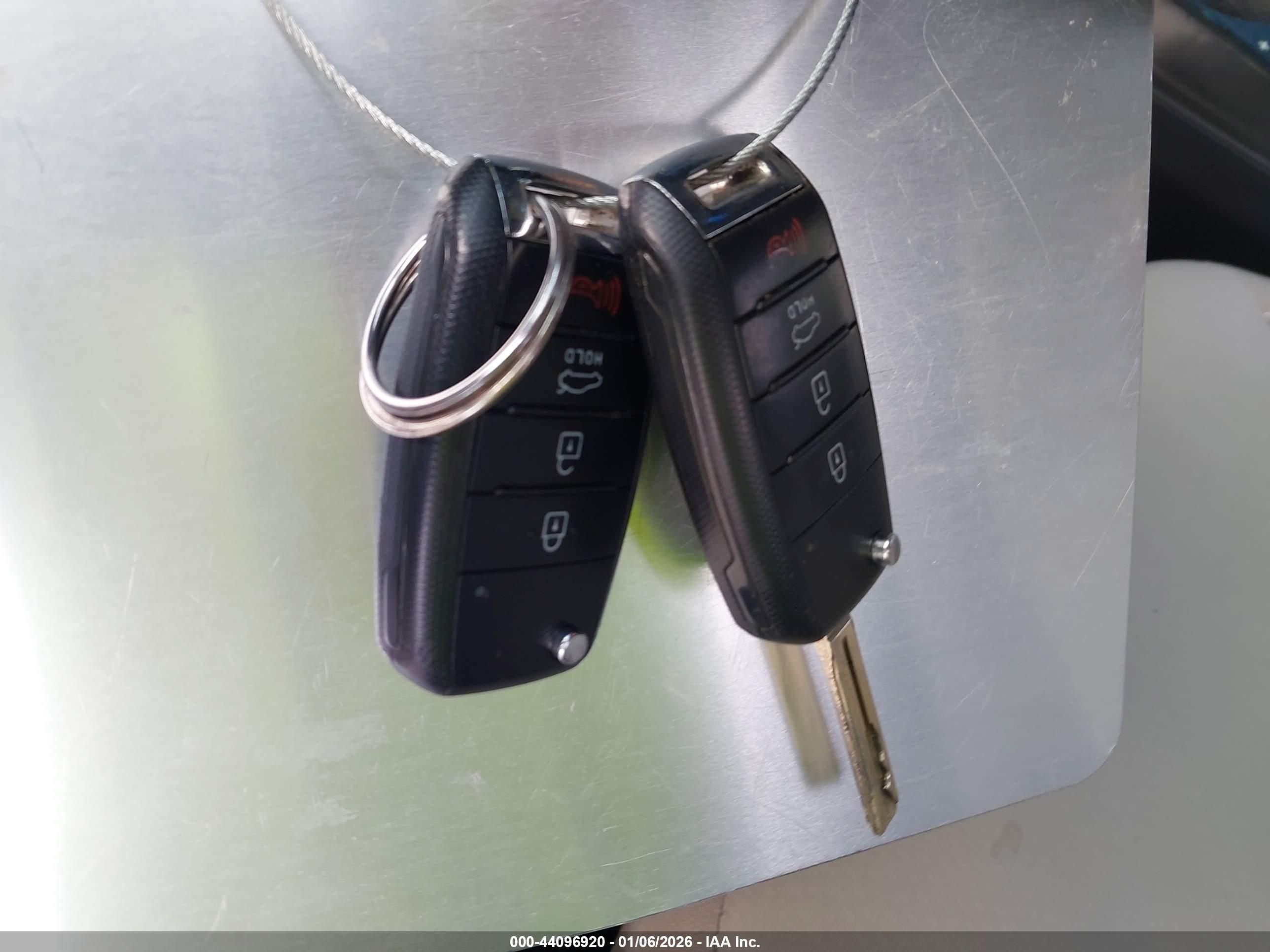 KIA OPTIMA image 11